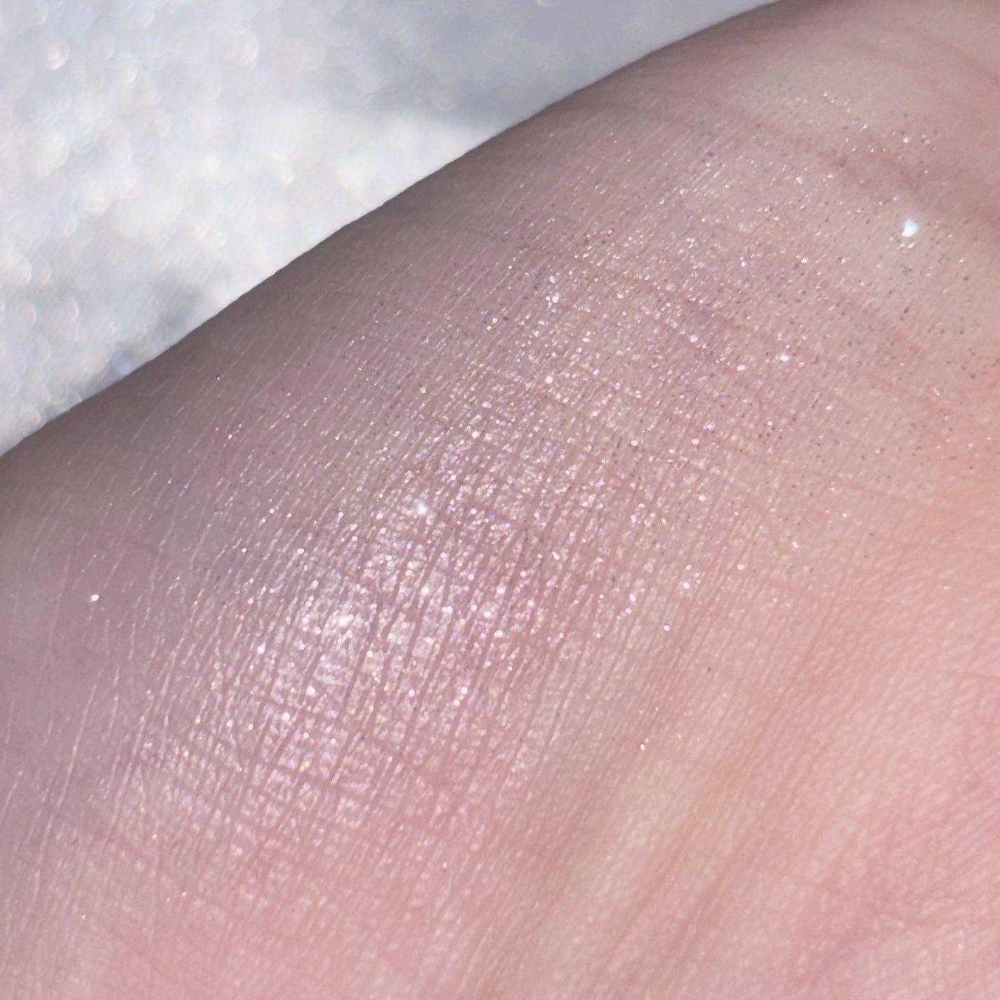 モノアイシャドウ/Laka/単色アイシャドウを使ったクチコミ(6枚目)