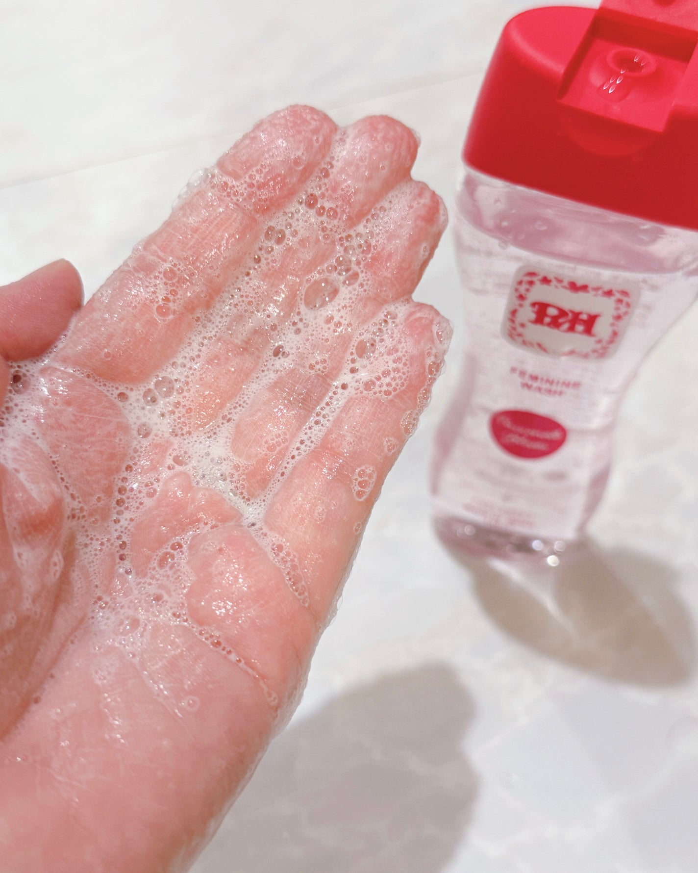 フェミニンウォッシュ パッショネイトブルーム/PH JAPAN(ピイ・エイチ・ジャパン) /デリケートゾーンケアを使ったクチコミ(6枚目)