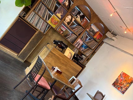 chiekotan on LIPS 「渋谷•宮益坂エリアの隠れ家カフェ、SONRecords&Amb..」(4枚目)