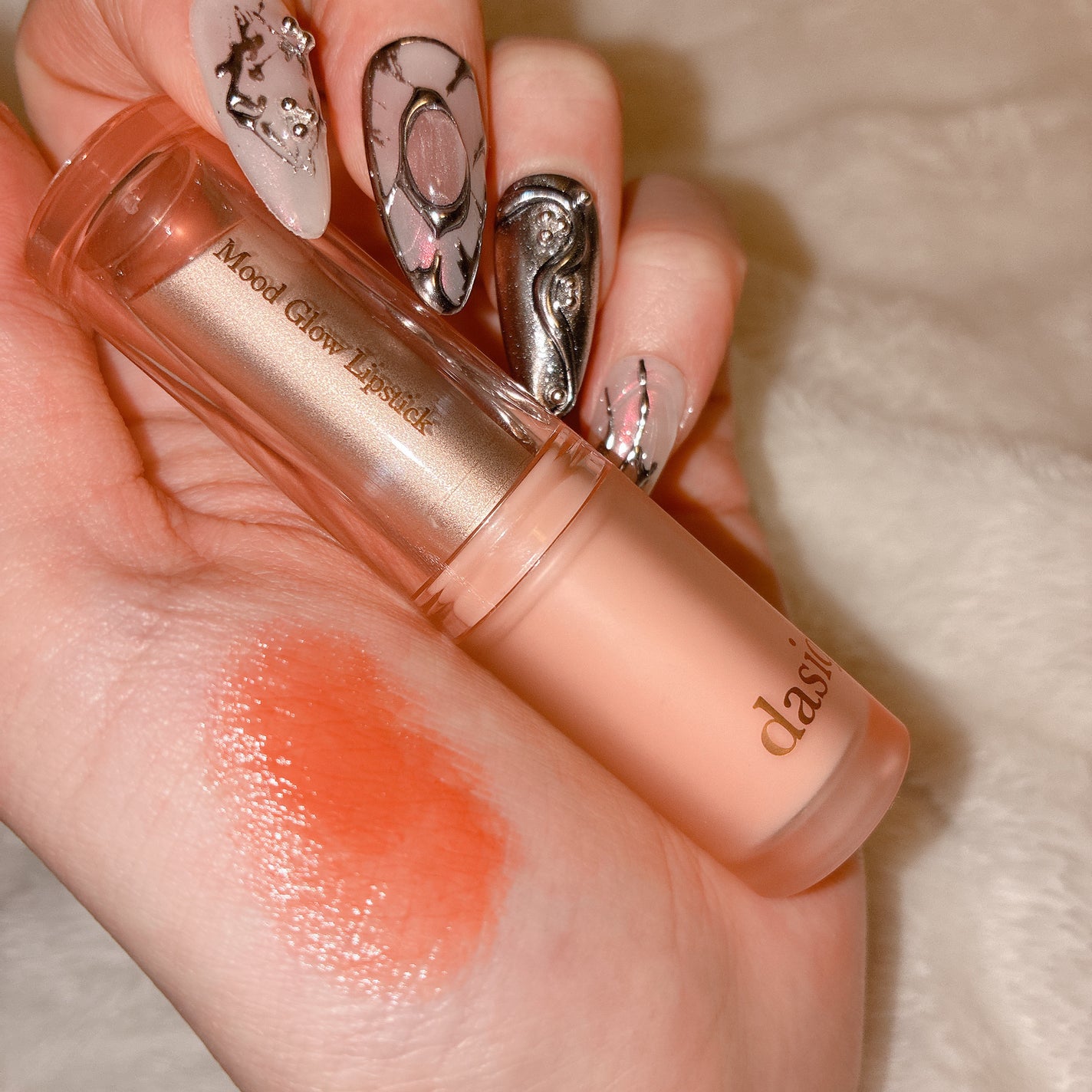 ムードグロウリップスティック/dasique/口紅を使ったクチコミ(3枚目)