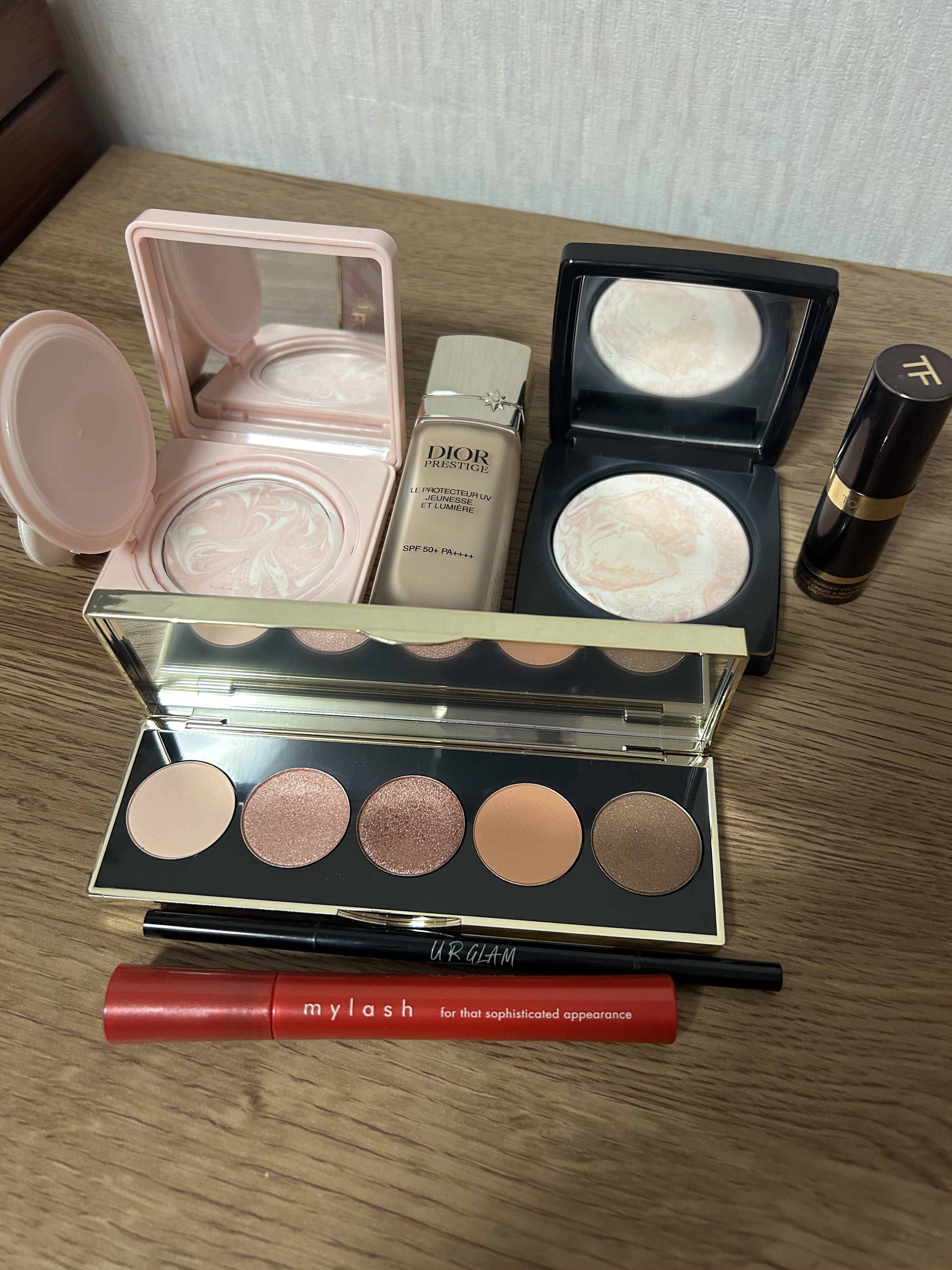 プレステージ ホワイト ル プロテクター ＵＶ ミネラル BB/Dior/BBクリームを使ったクチコミ（2枚目）