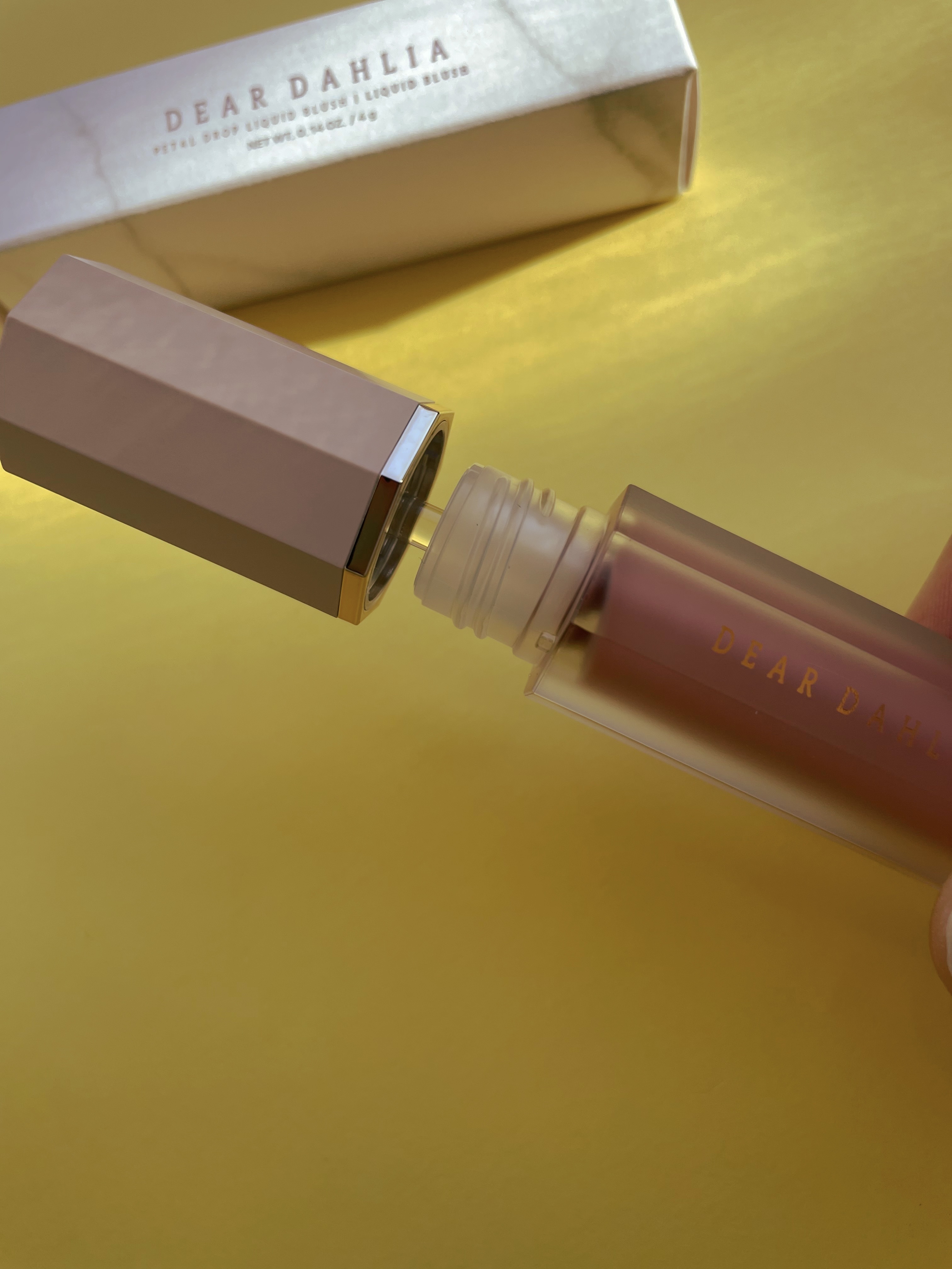 ペタルドロップリキッドブラッシャー/DEAR DAHLIA/リキッドチークを使ったクチコミ（2枚目）