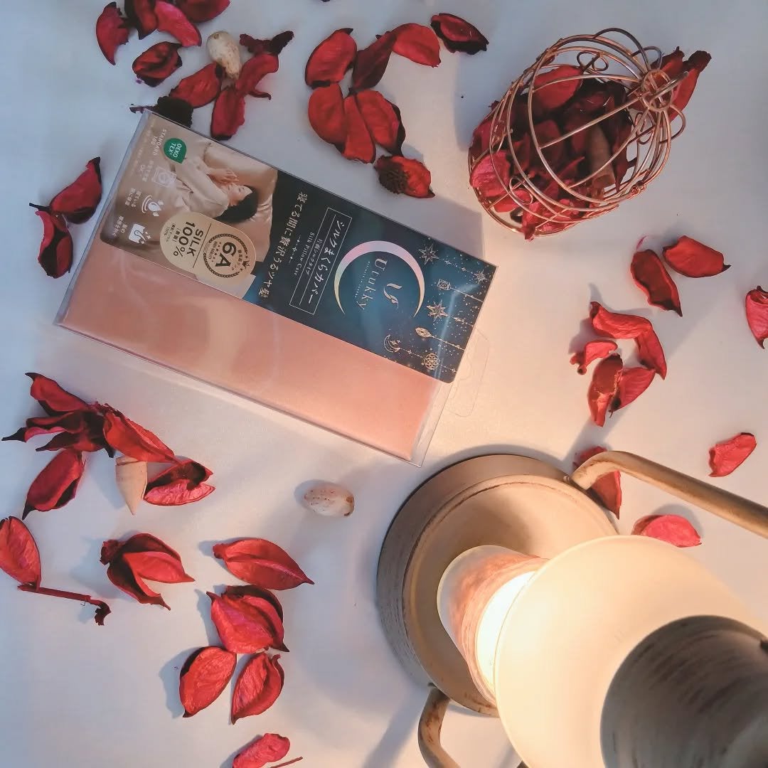 マーメイド🩷 on LIPS 「・・シルクまくらカバーローズゴールド🌹✨サイズ43×6312色..」(8枚目)