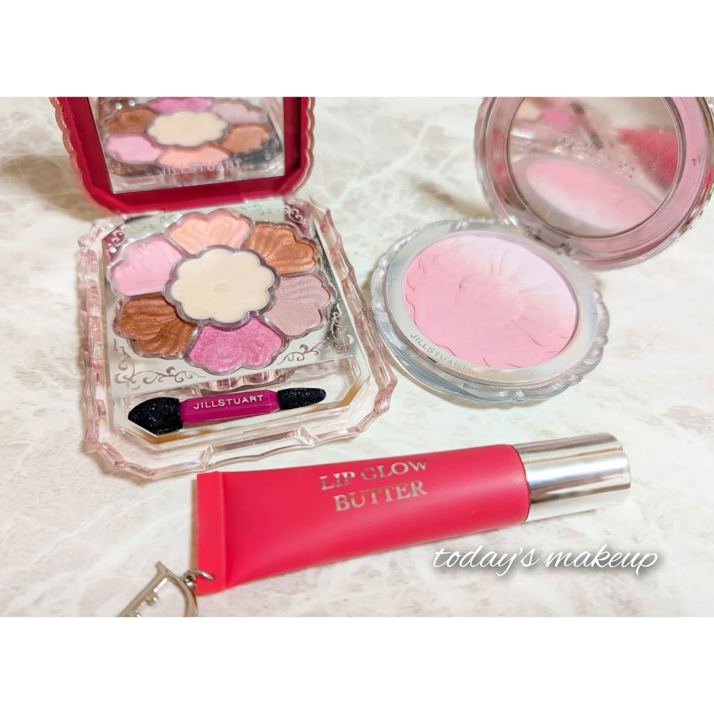 ジルスチュアート　パステルペタル ブラッシュ/JILL STUART/パウダーチークを使ったクチコミ（1枚目）