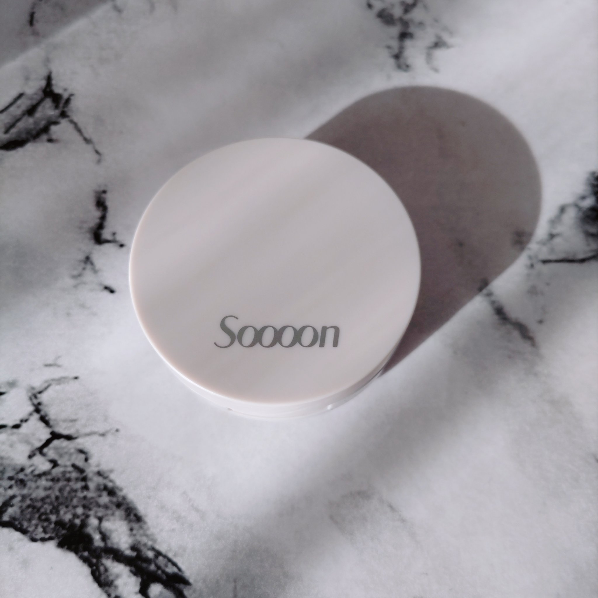 スーン　クッションコンシーラー　/エリザベス/クッションファンデーションを使ったクチコミ（2枚目）