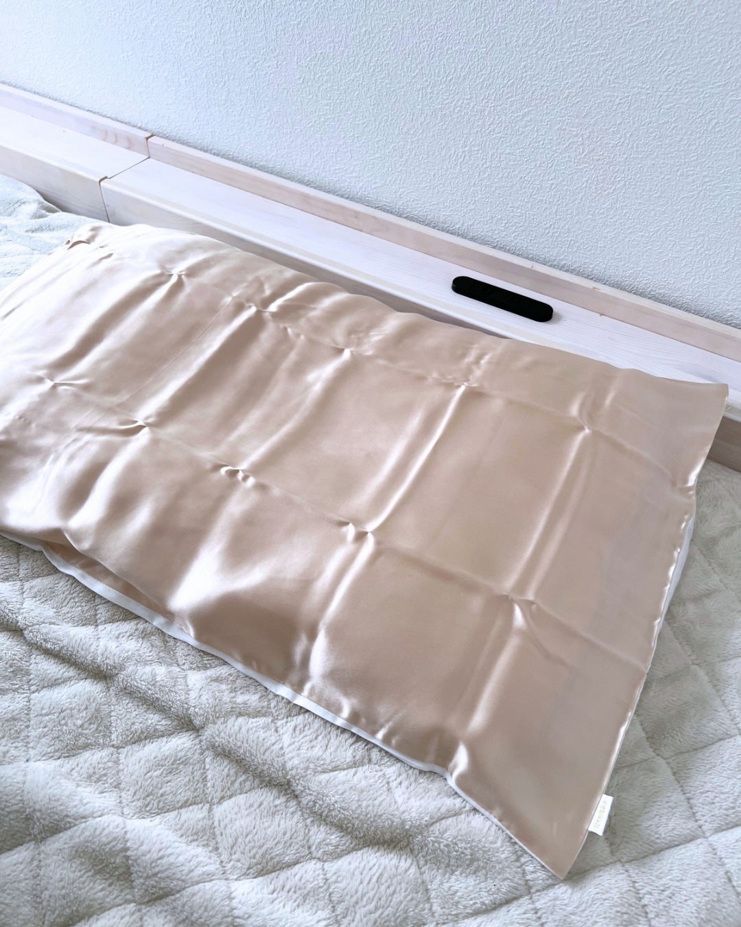 シルク枕カバー/Utukky/ヘアケアグッズを使ったクチコミ(4枚目)