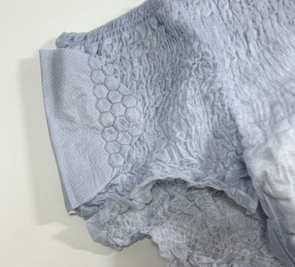 ソフィ ソフィおでかけ交換ショーツのクチコミ「ショーツ型の生理用品…いや、正直「おむつ」じゃん?って思って、ずっと手を出せてなかったアイテム.....」(2枚目)