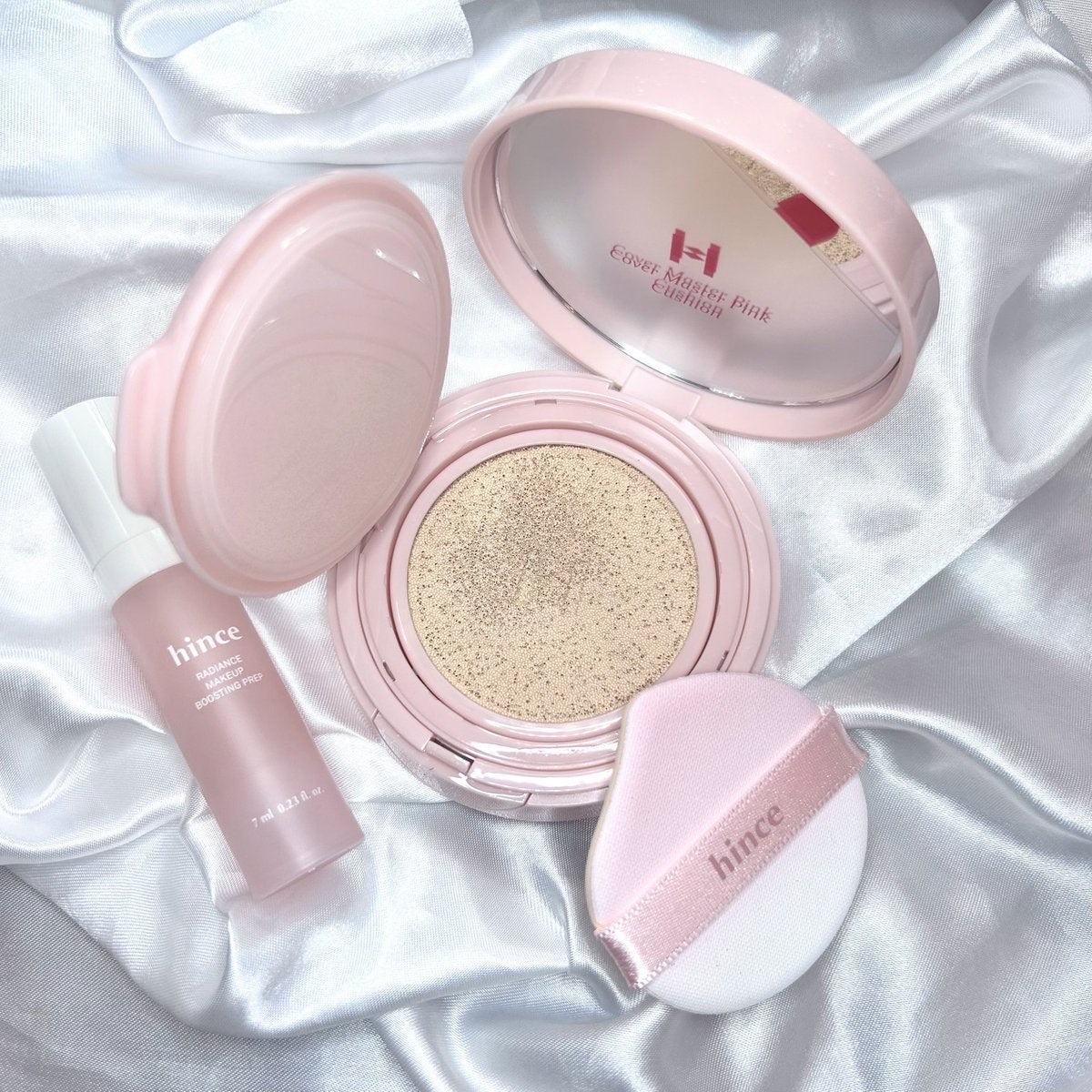 カバーマスターピンククッション/hince/クッションファンデーションを使ったクチコミ（2枚目）