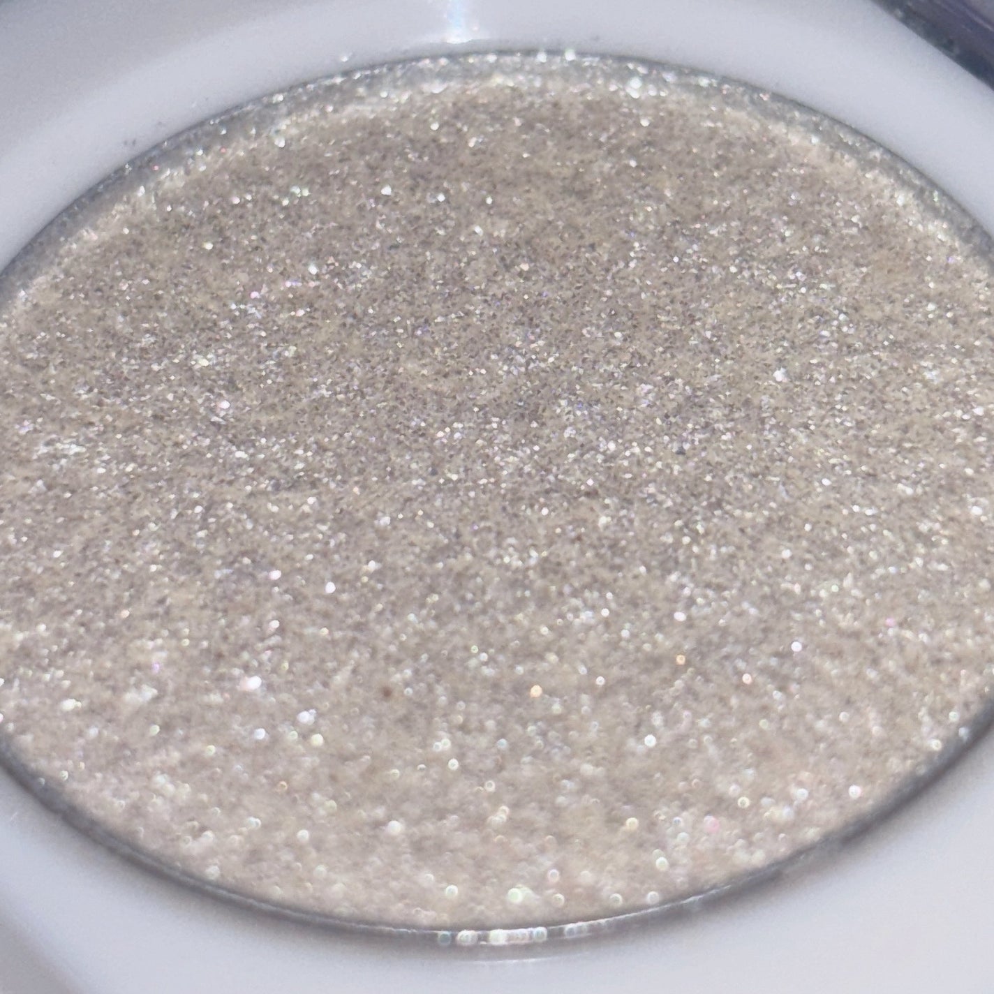 モノアイシャドウ/Laka/単色アイシャドウを使ったクチコミ(5枚目)