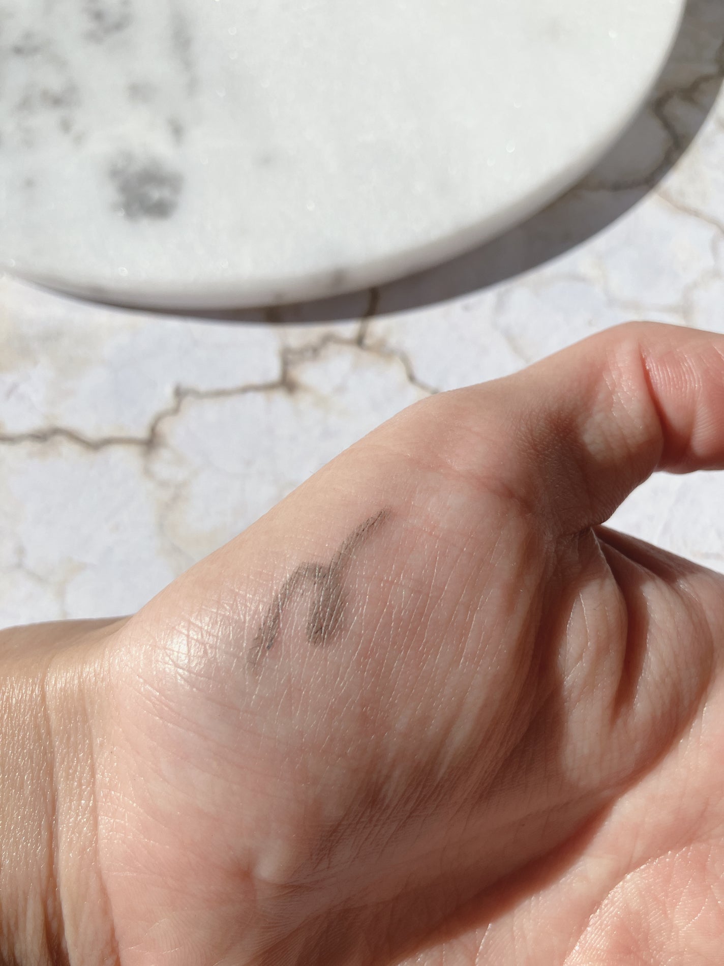 「密着アイライナー」極細クリームペンシル/デジャヴュ/ペンシルアイライナーを使ったクチコミ(2枚目)