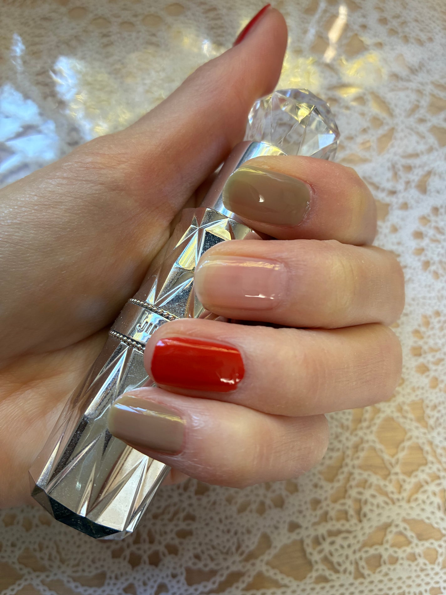 カラフルネイルズ/キャンメイク/マニキュアを使ったクチコミ(7枚目)