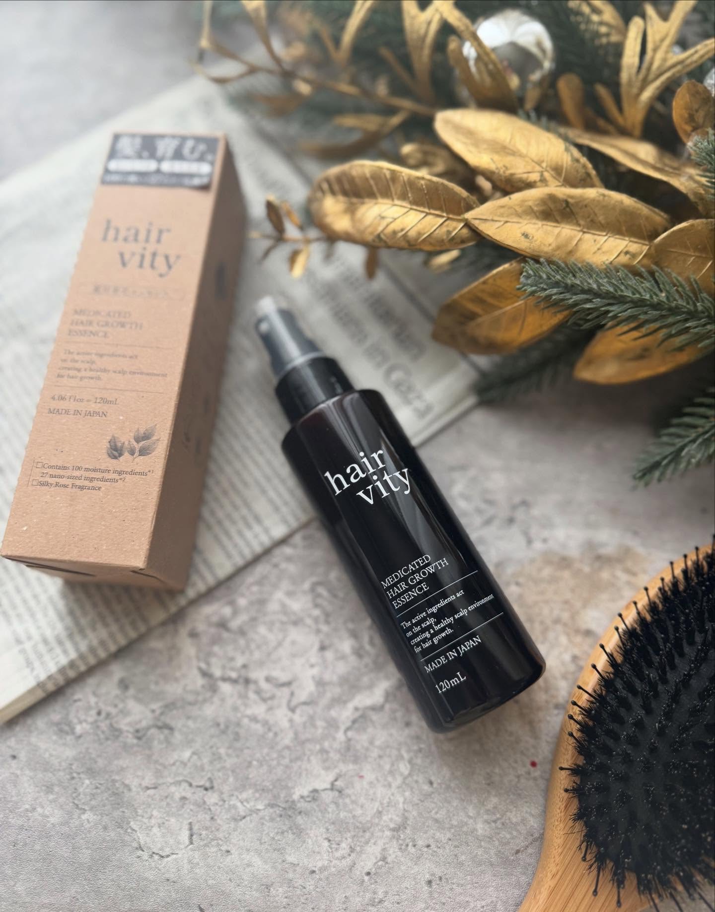 ヘアビティ（hairvity）の薬用育毛エッセンス アクティブ100🧋🤎

4種の有効成分と、さらに100種を超える天然由来植物エキスが配合されていて、頭皮にしっかり浸透してくれます🙆‍♀️

洗顔後に頭皮にのせて、軽くマッサージする