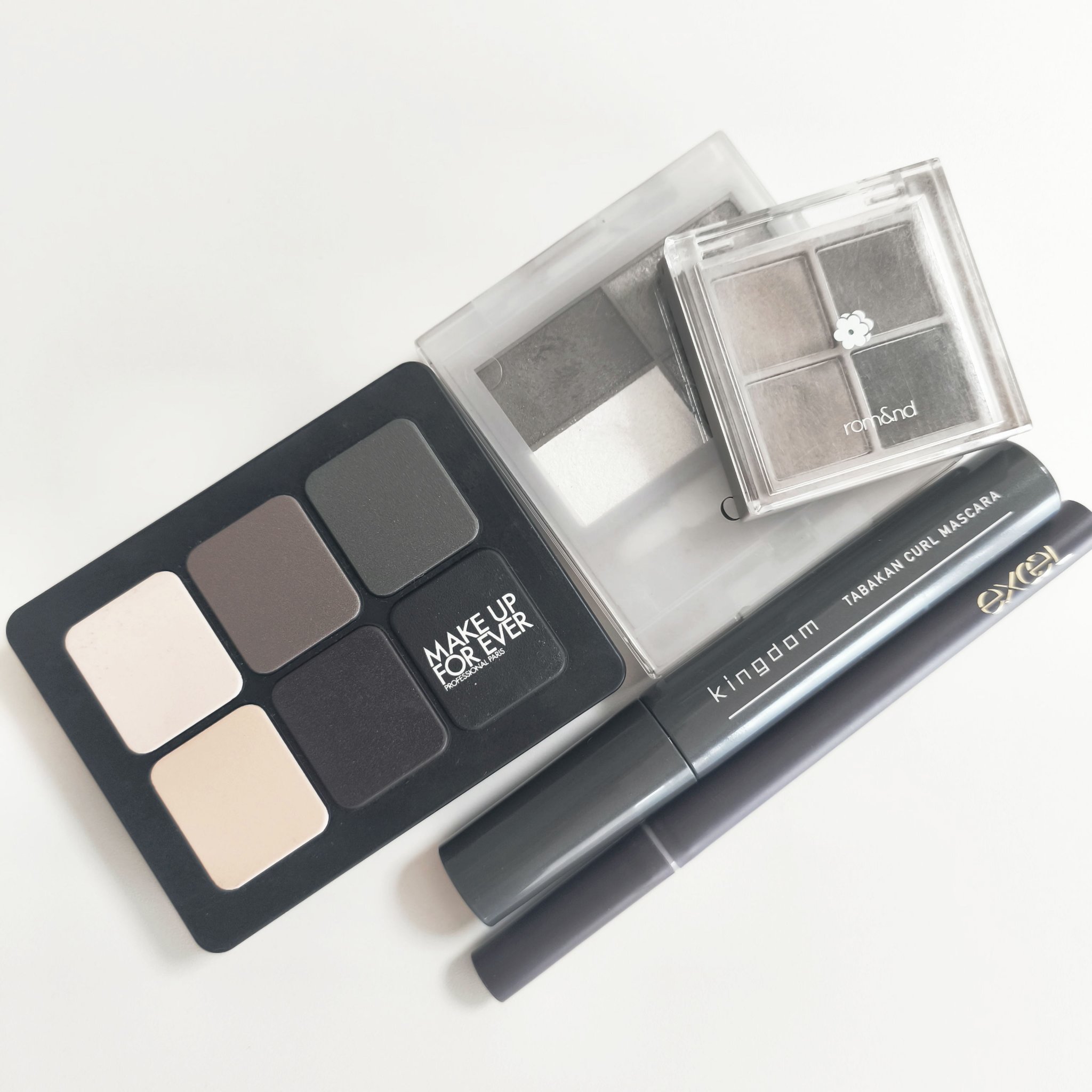 アーティスト トゥ ゴー 100/MAKE UP FOR EVER/アイシャドウパレットを使ったクチコミ（2枚目）