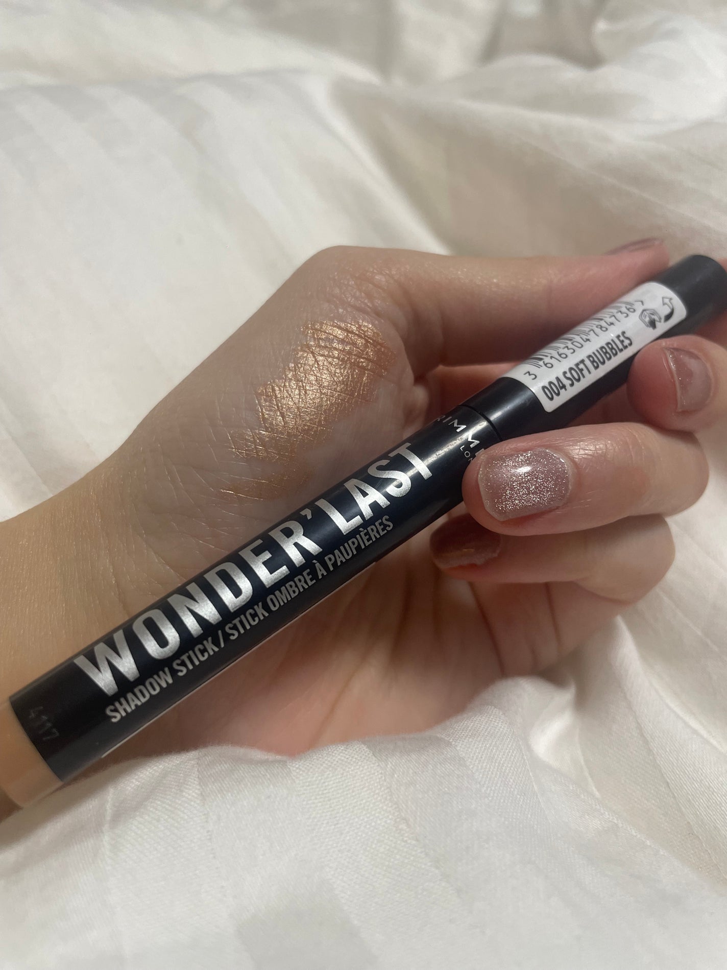 ワンダー ラスト アイシャドウ スティック/リンメル ロンドン/スティックアイシャドウを使ったクチコミ(1枚目)