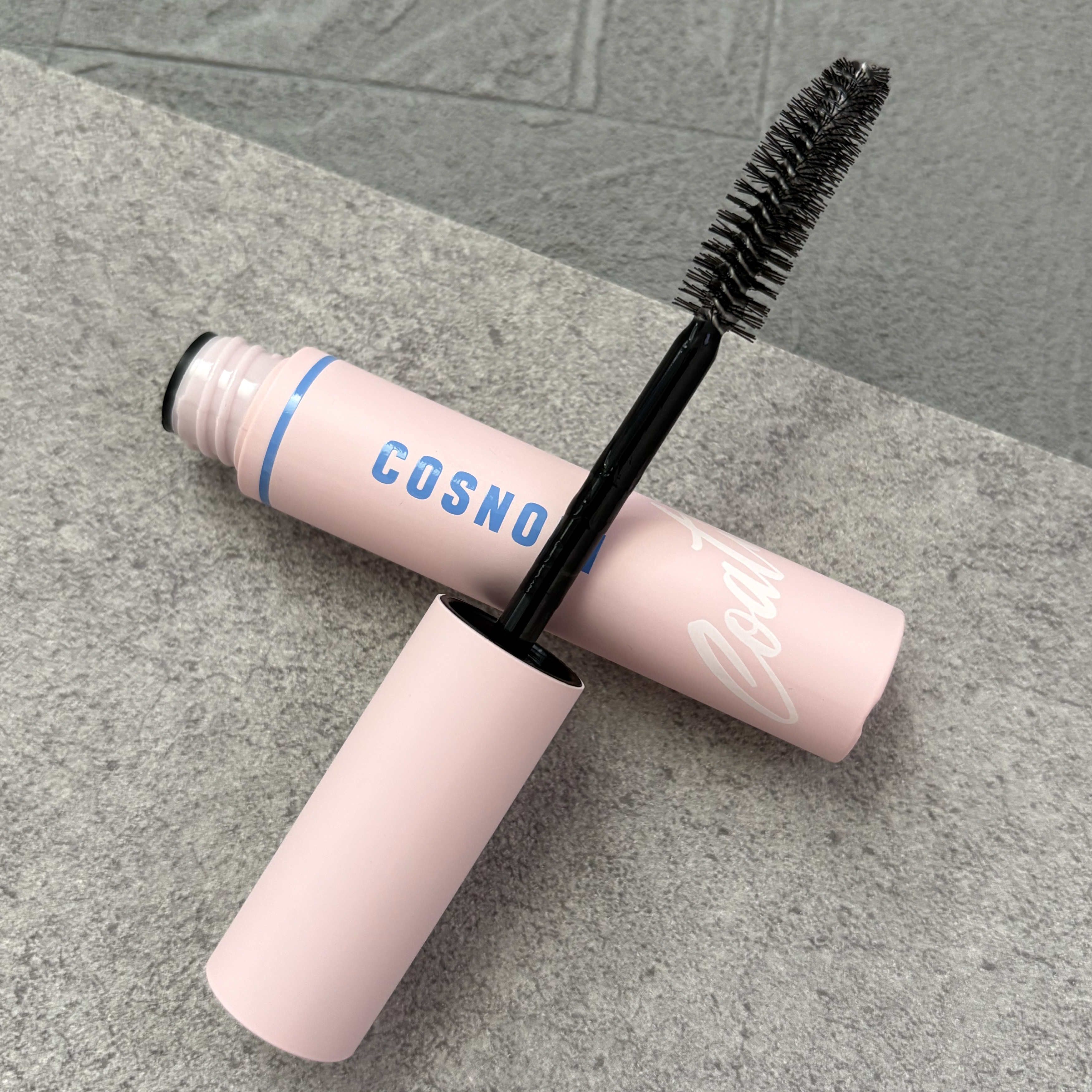 アイラッシュコーティングセラム/COSNORI/まつげ美容液を使ったクチコミ（2枚目）