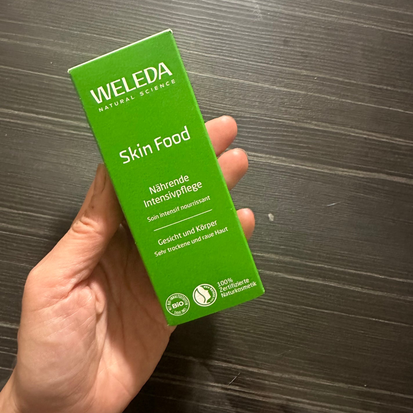 スキンフード /WELEDA/ボディクリームを使ったクチコミ(2枚目)