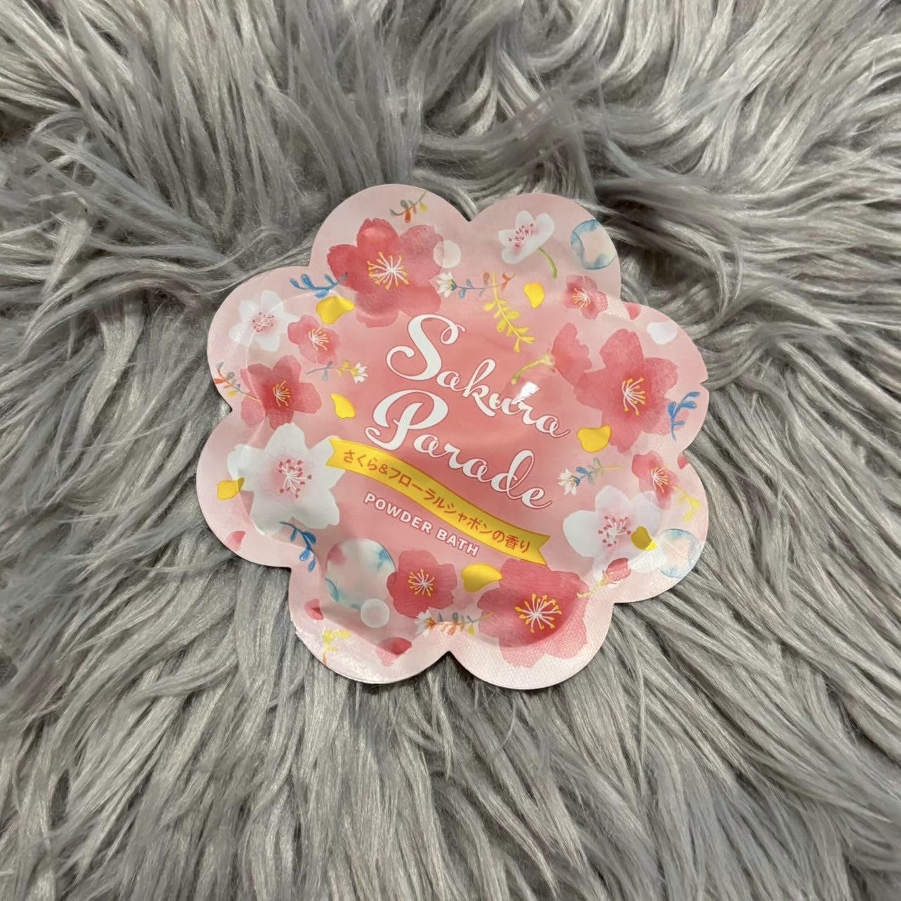さくらパレードバス さくら＆ホワイトティー/DIバスフラワー/保湿系入浴剤を使ったクチコミ（1枚目）