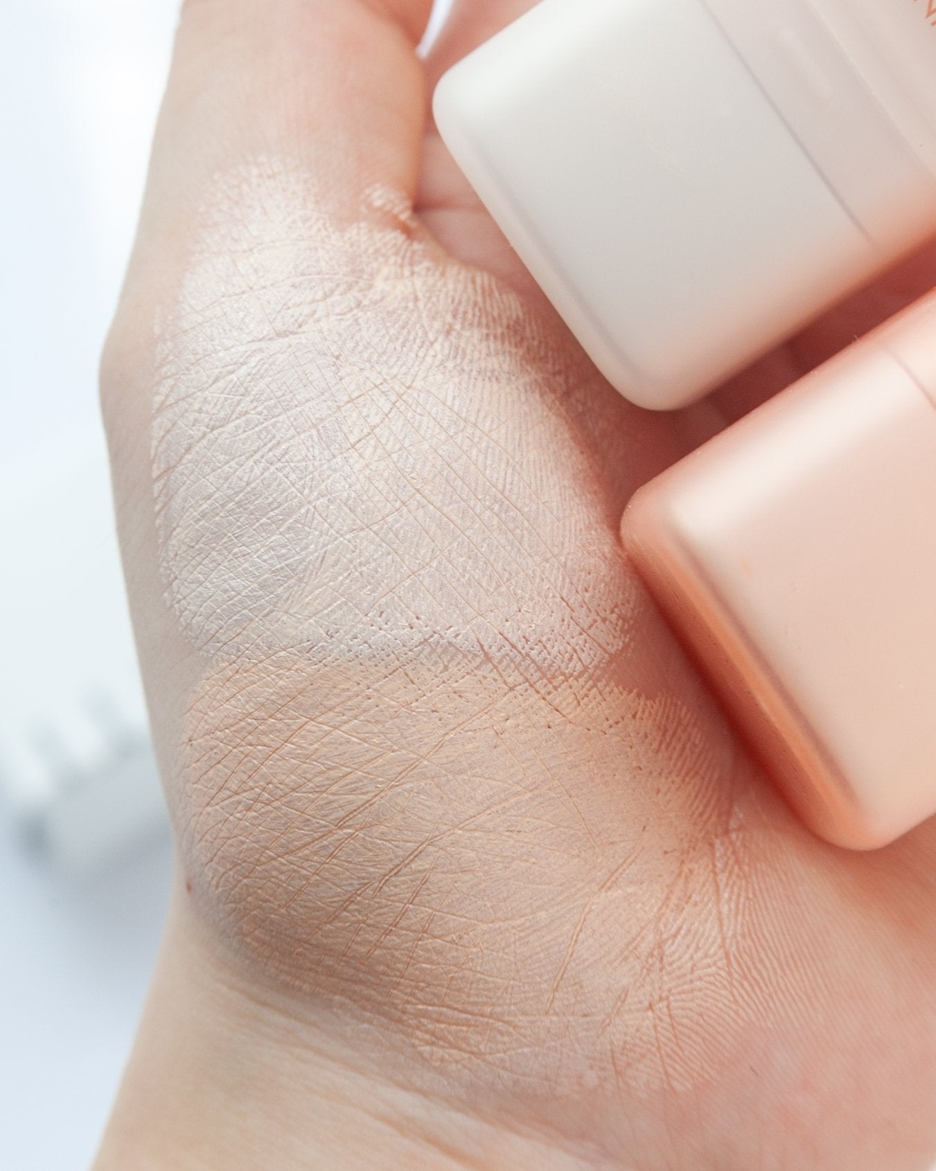 グラインディングコンシールバター/LUNA/クリームコンシーラーを使ったクチコミ(4枚目)