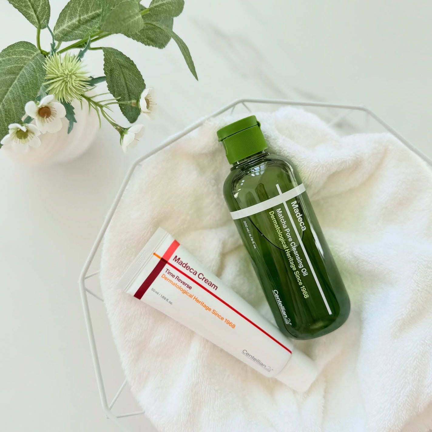 マデカクリームタイムリバース/センテリアン24/フェイスクリームを使ったクチコミ(1枚目)