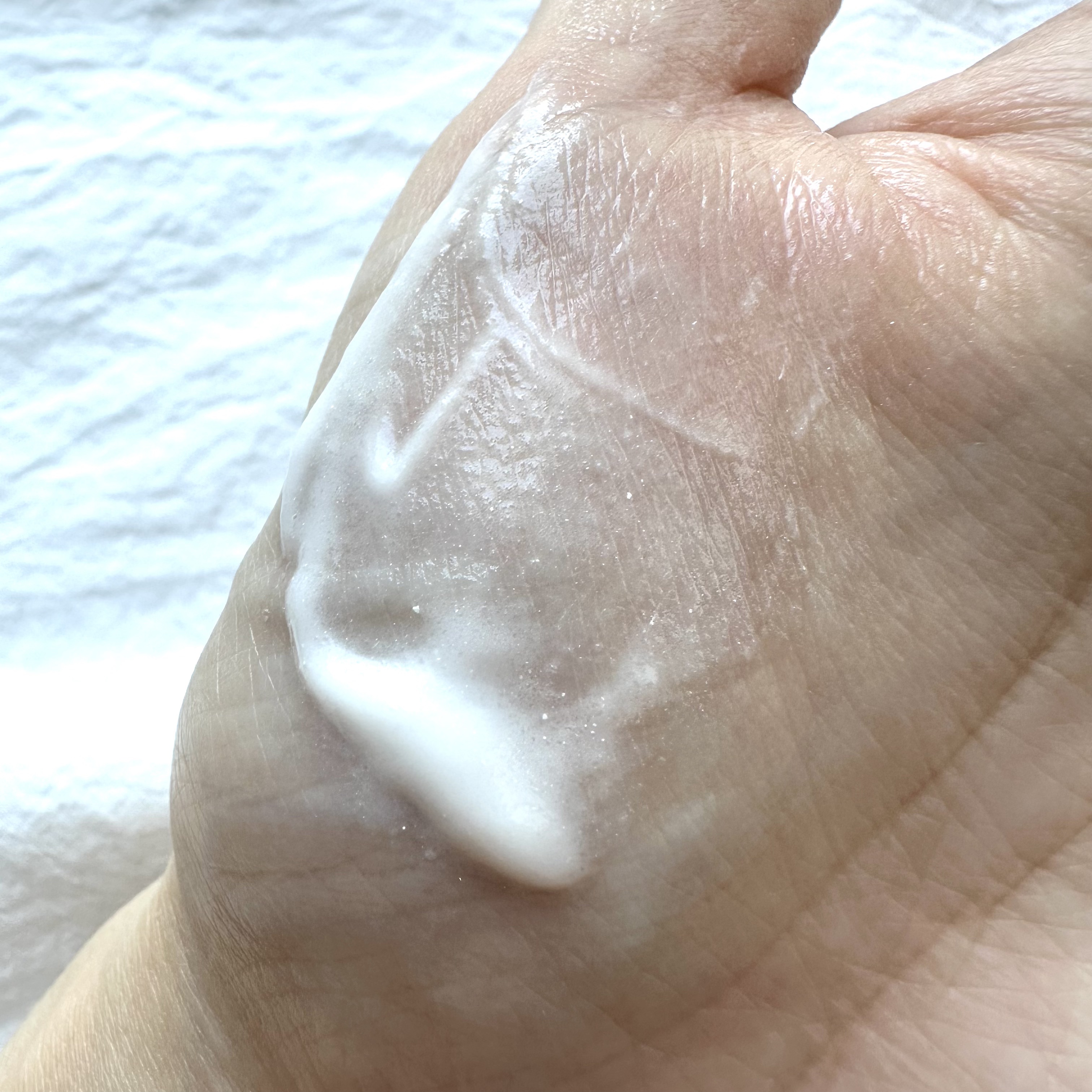 BnD ネックアイロン トーンアップ クリーム/BnD/ネック・デコルテケアを使ったクチコミ（3枚目）