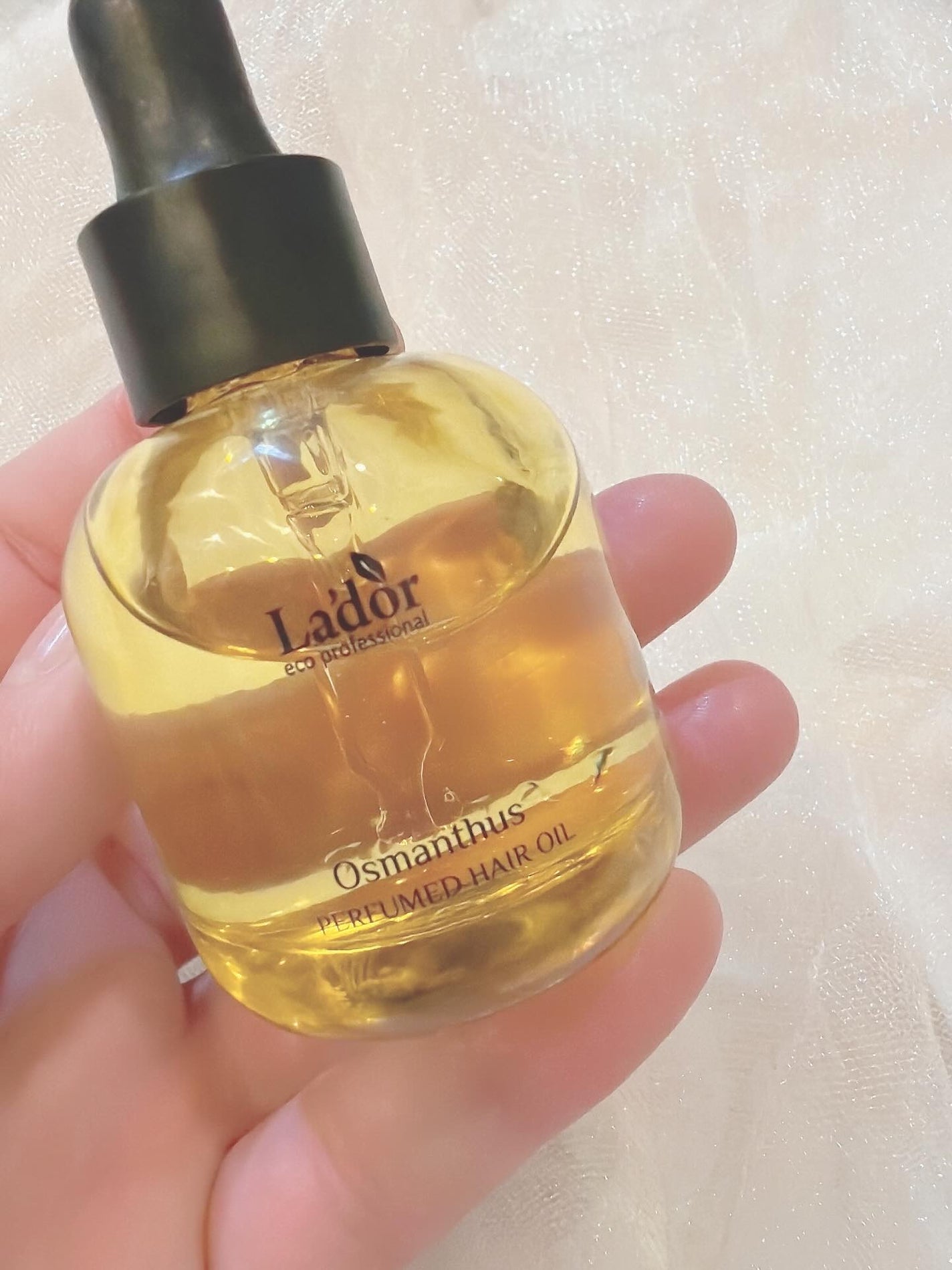 パフュームヘアオイル オスマンサス/La'dor/ヘアオイルを使ったクチコミ(4枚目)