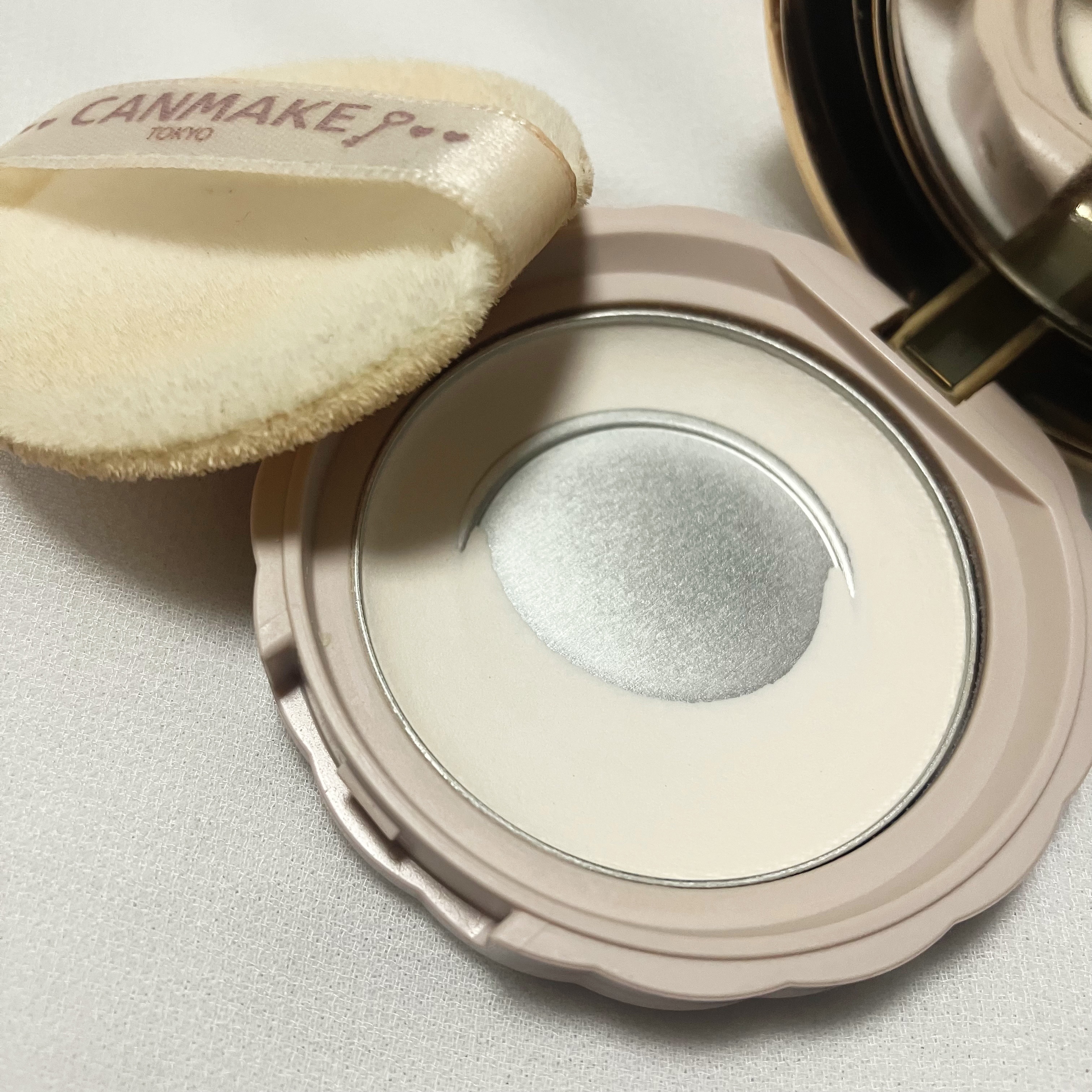 シークレットビューティーパウダー/キャンメイク/プレストパウダーを使ったクチコミ（2枚目）