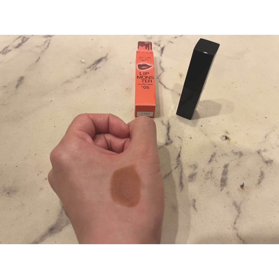 リップモンスター スフレマット/KATE/口紅を使ったクチコミ（2枚目）