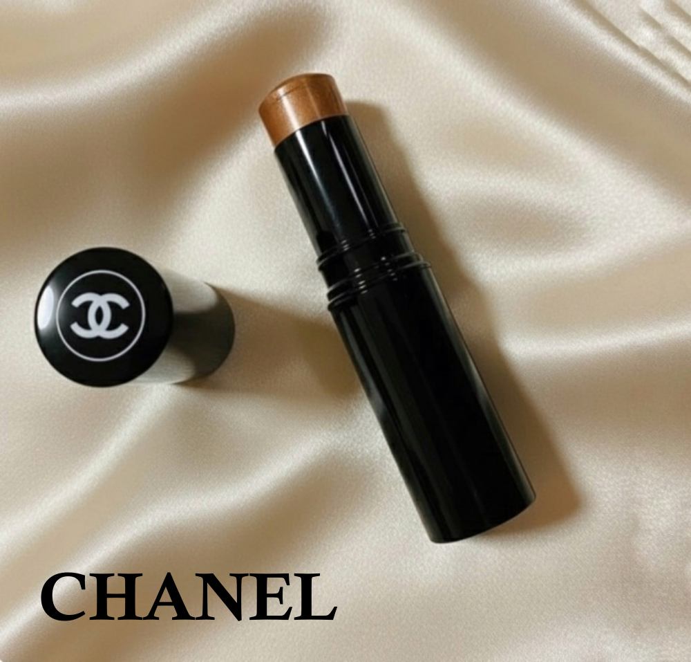 ボーム エサンシエル/CHANEL/スティックハイライトを使ったクチコミ(1枚目)