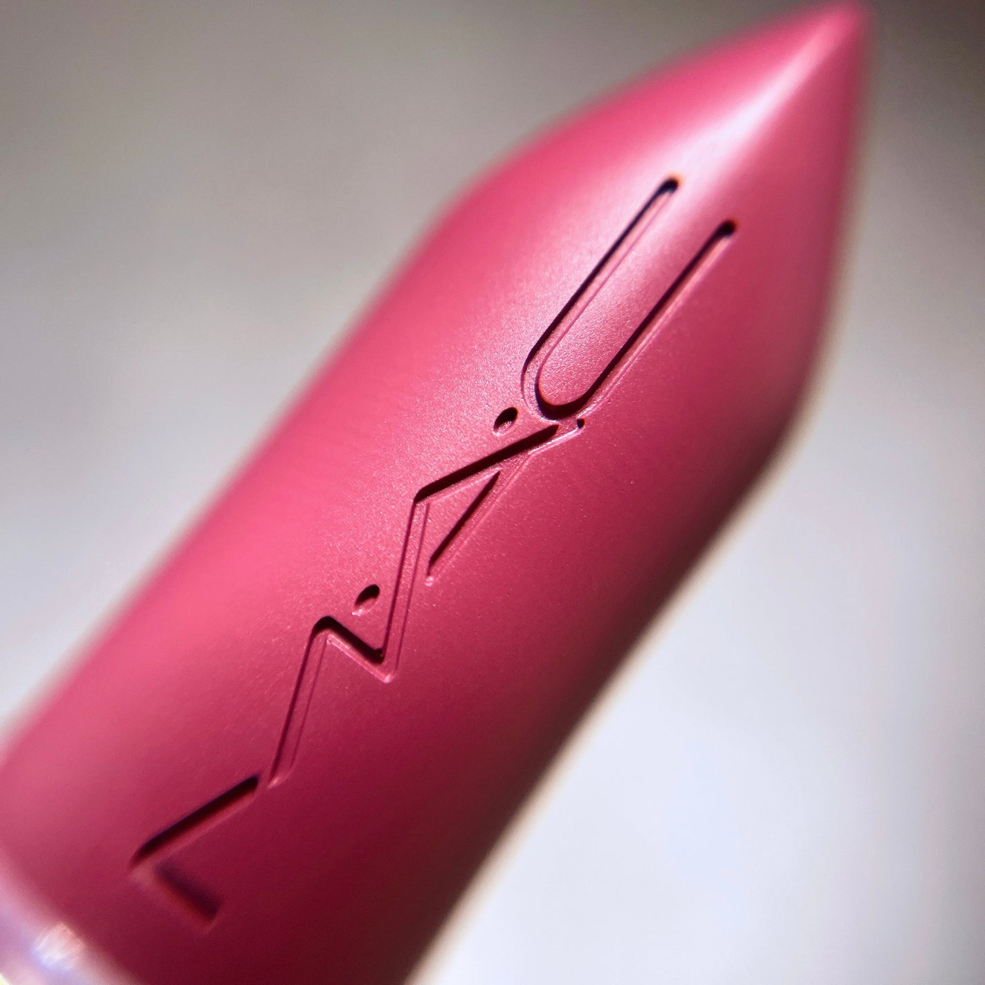 マキシマル スリーク サテン リップスティック/M・A・C/口紅を使ったクチコミ(4枚目)