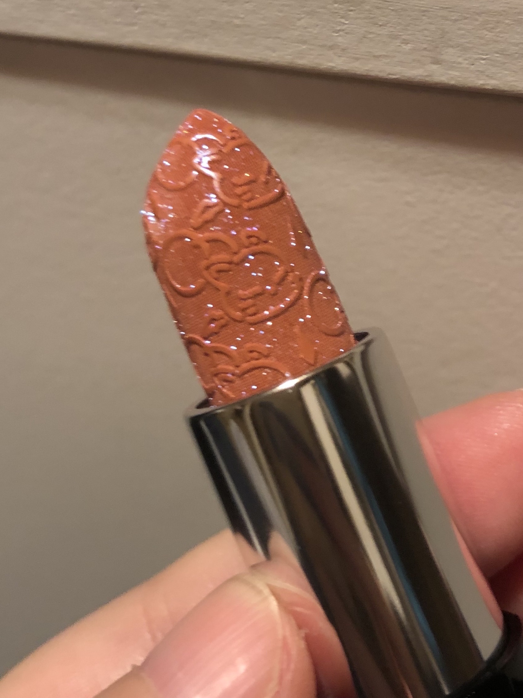 アンリミテッド ケア ツヤ ドロップ サクラ ピンク/shu uemura/リキッドハイライトを使ったクチコミ（2枚目）