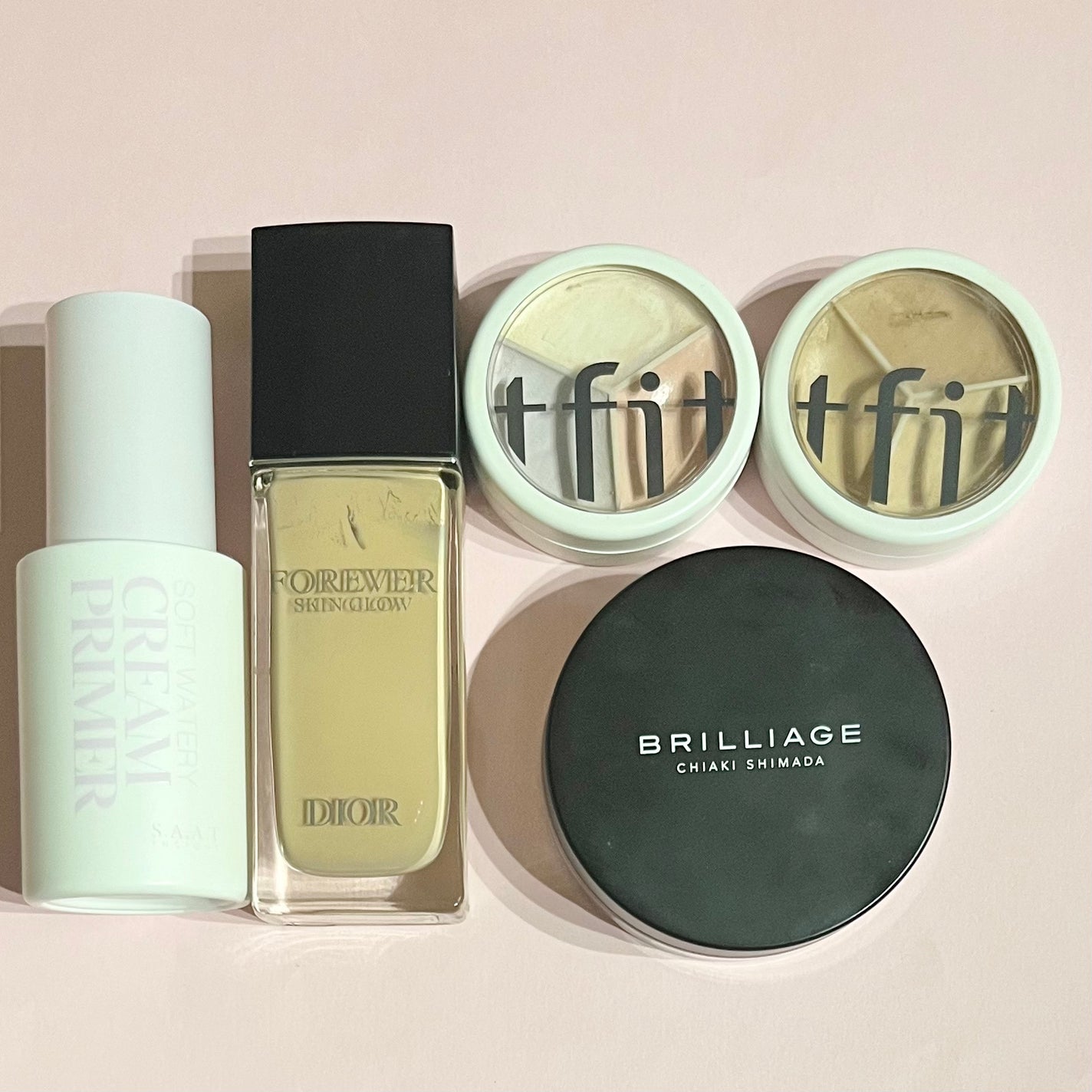 ディオールスキン フォーエヴァー フルイド グロウ/Dior/リキッドファンデーションを使ったクチコミ(2枚目)