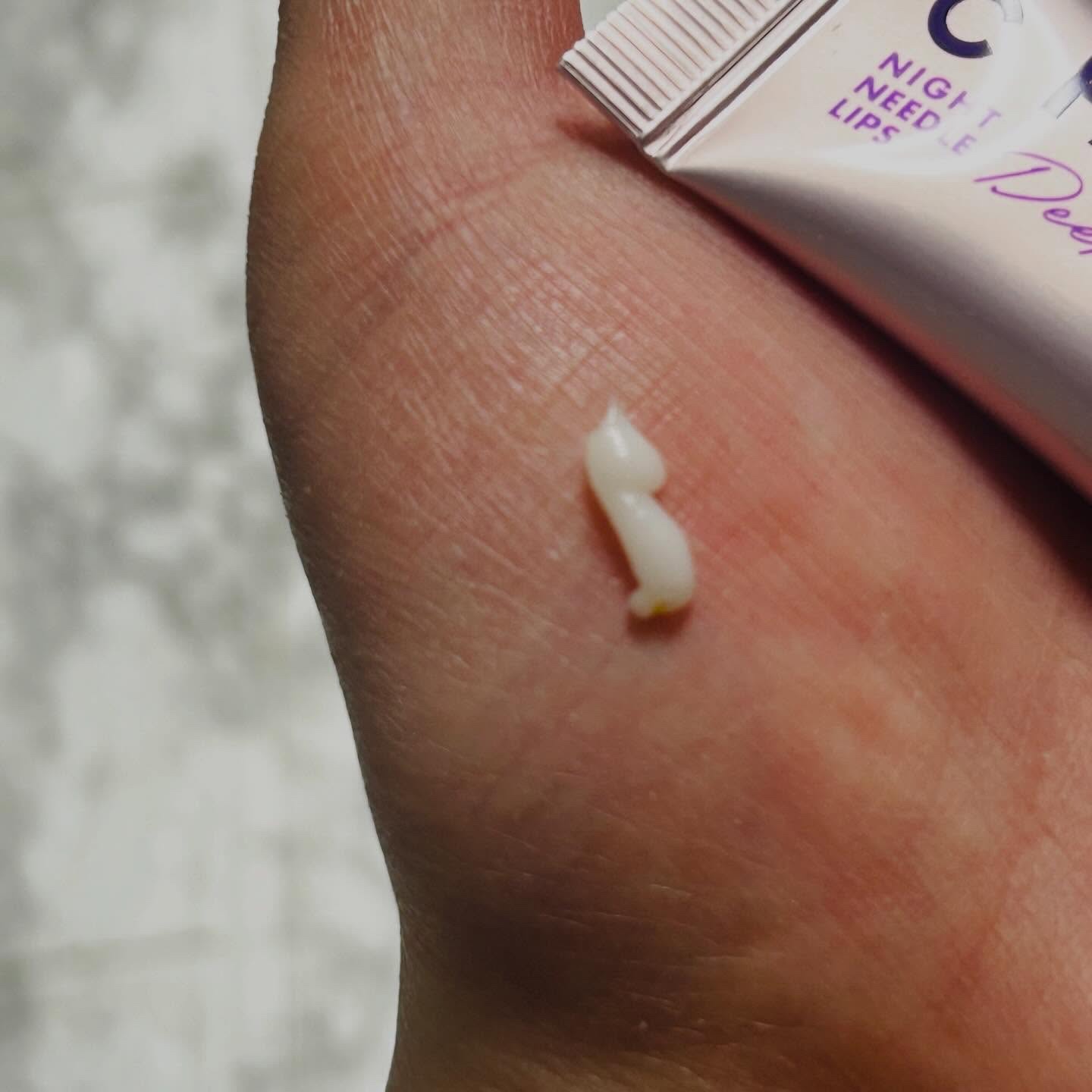 ナイトニードルリップ　ディープモイスト/CHOOSY/リップ美容液を使ったクチコミ（3枚目）