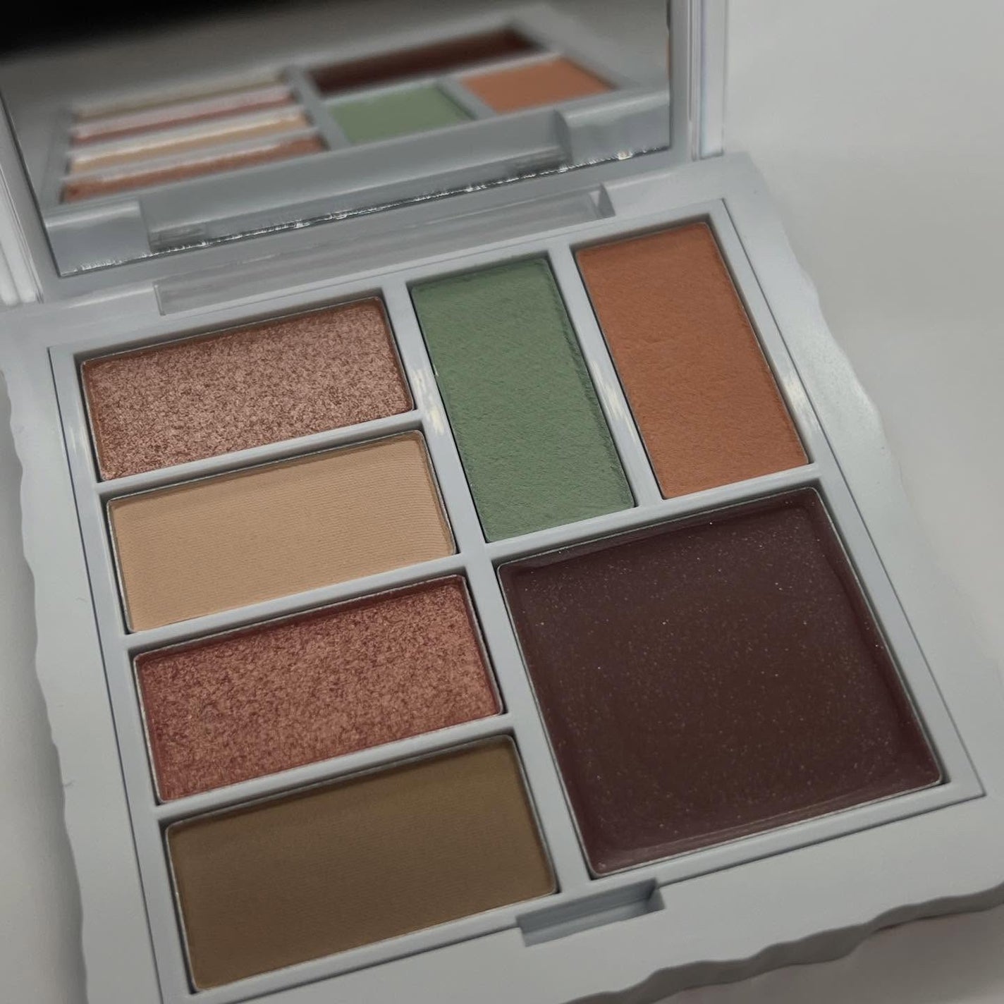 ビルダブルデューイフィットティント/ArteSinsa/リップティントを使ったクチコミ(3枚目)