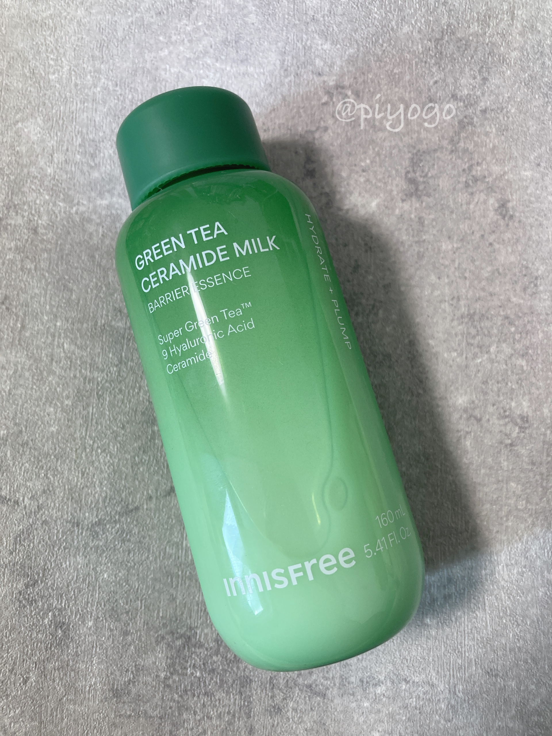 グリーンティー セラミド ミルク エッセンストナー/innisfree/化粧水を使ったクチコミ（2枚目）