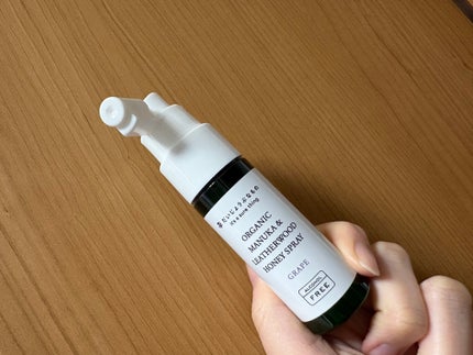 だいじょうぶなもの 百年はちみつ液体のど飴スプレーのクチコミ「だいじょうぶなもの
【百年はちみつ液体のど飴スプレー】
最近喉の乾燥が気になるので風邪予防と.....」(1枚目)