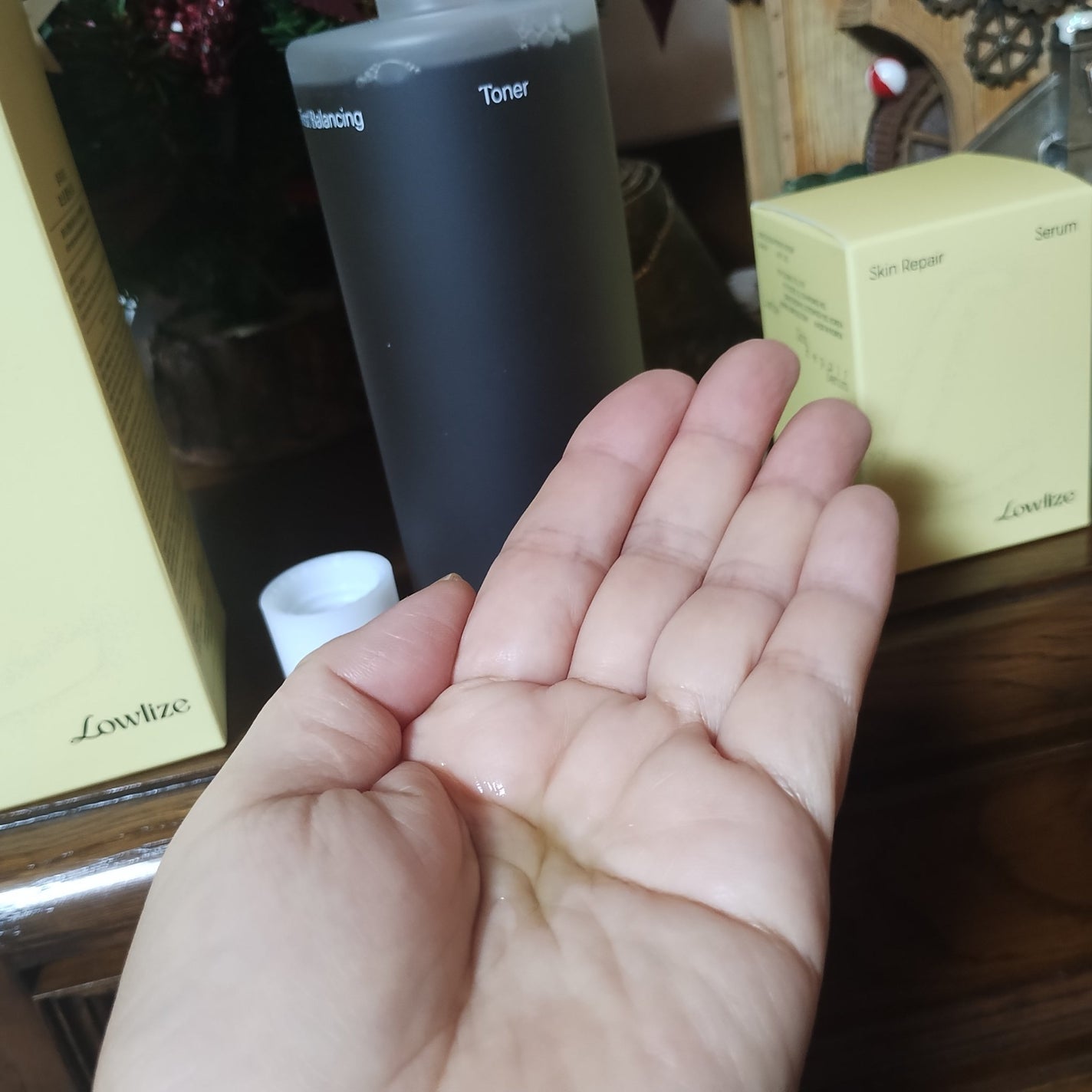 ファーストバランシングトナー/Lowlize/化粧水を使ったクチコミ(2枚目)