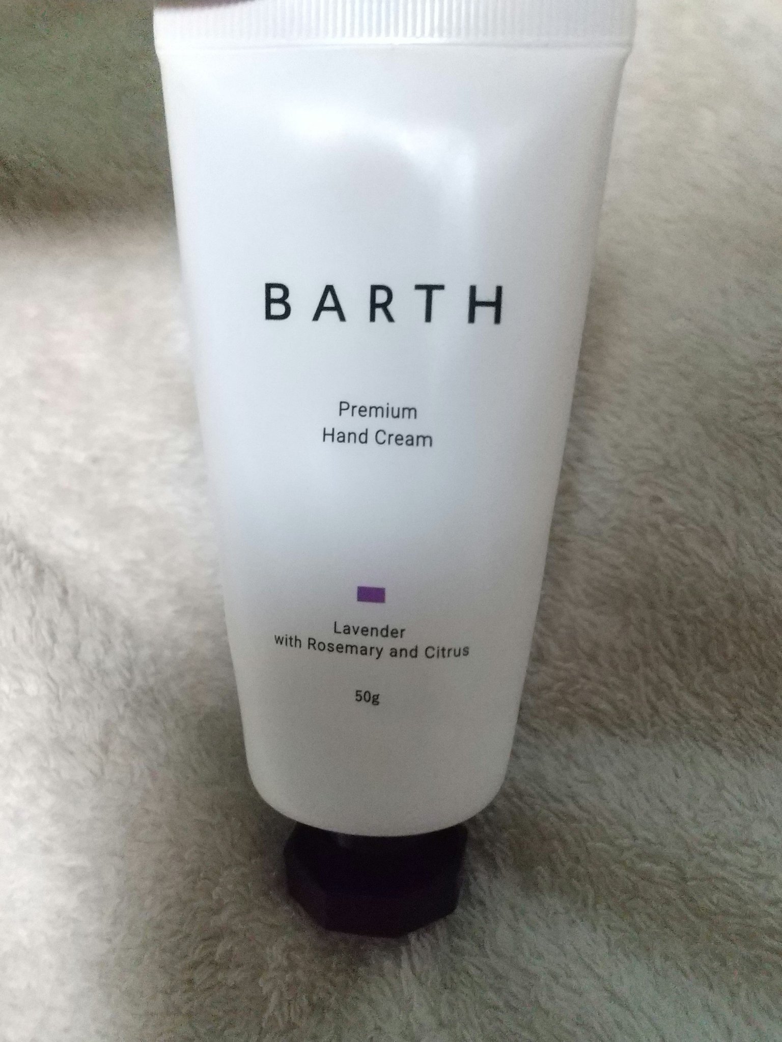 プレミアムハンドクリーム ラベンター/BARTH/ハンドクリームを使ったクチコミ（1枚目）