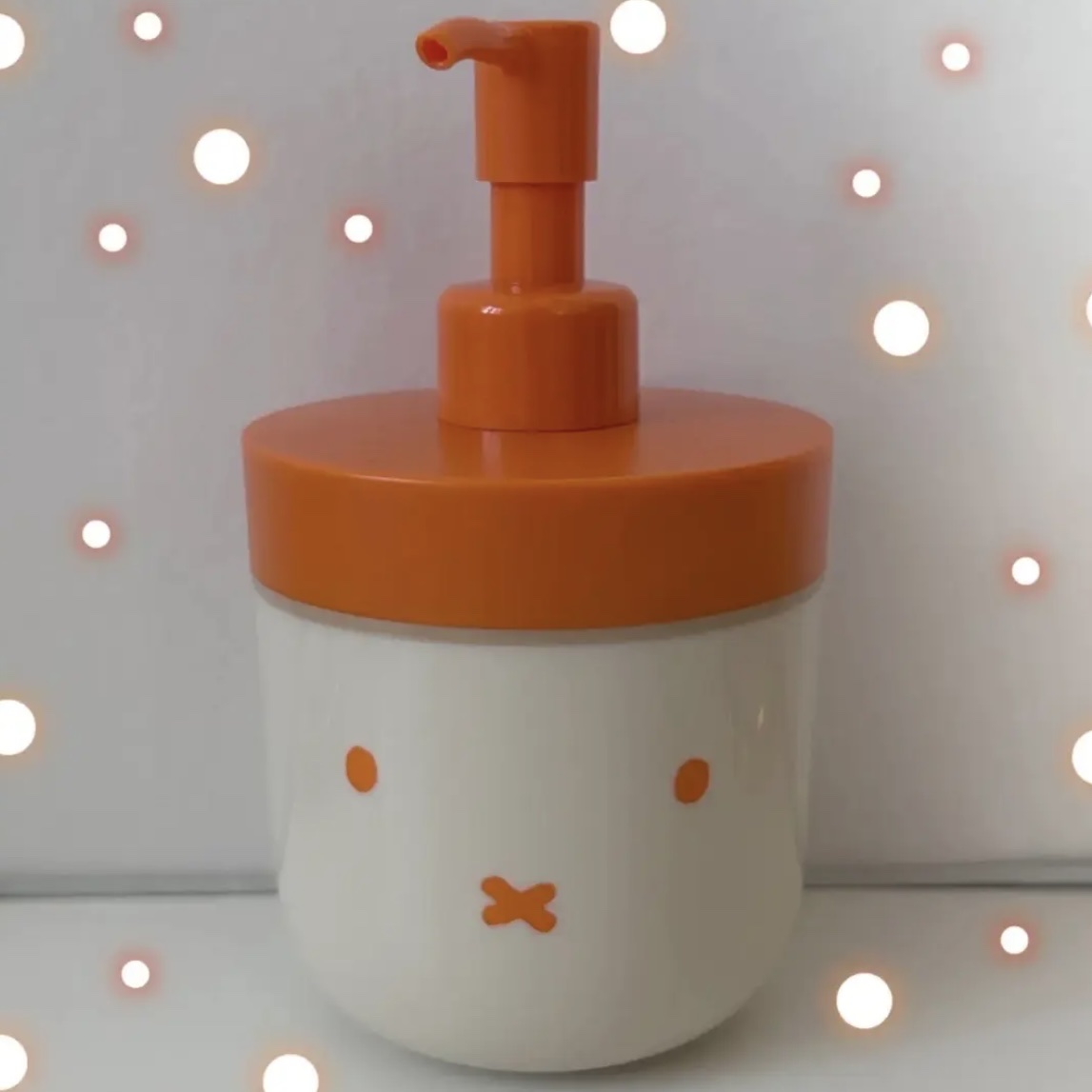 #全身うるおい強化週間 

┈┈┈┈┈
ユースキン
┈┈┈┈┈

ハンドケアにおすすめ！
ひび割れやあかぎれにはもちろん
普段のケアにも！

ベタつかず肌に馴染んで
しっとりするので日常使いも可能です✨
