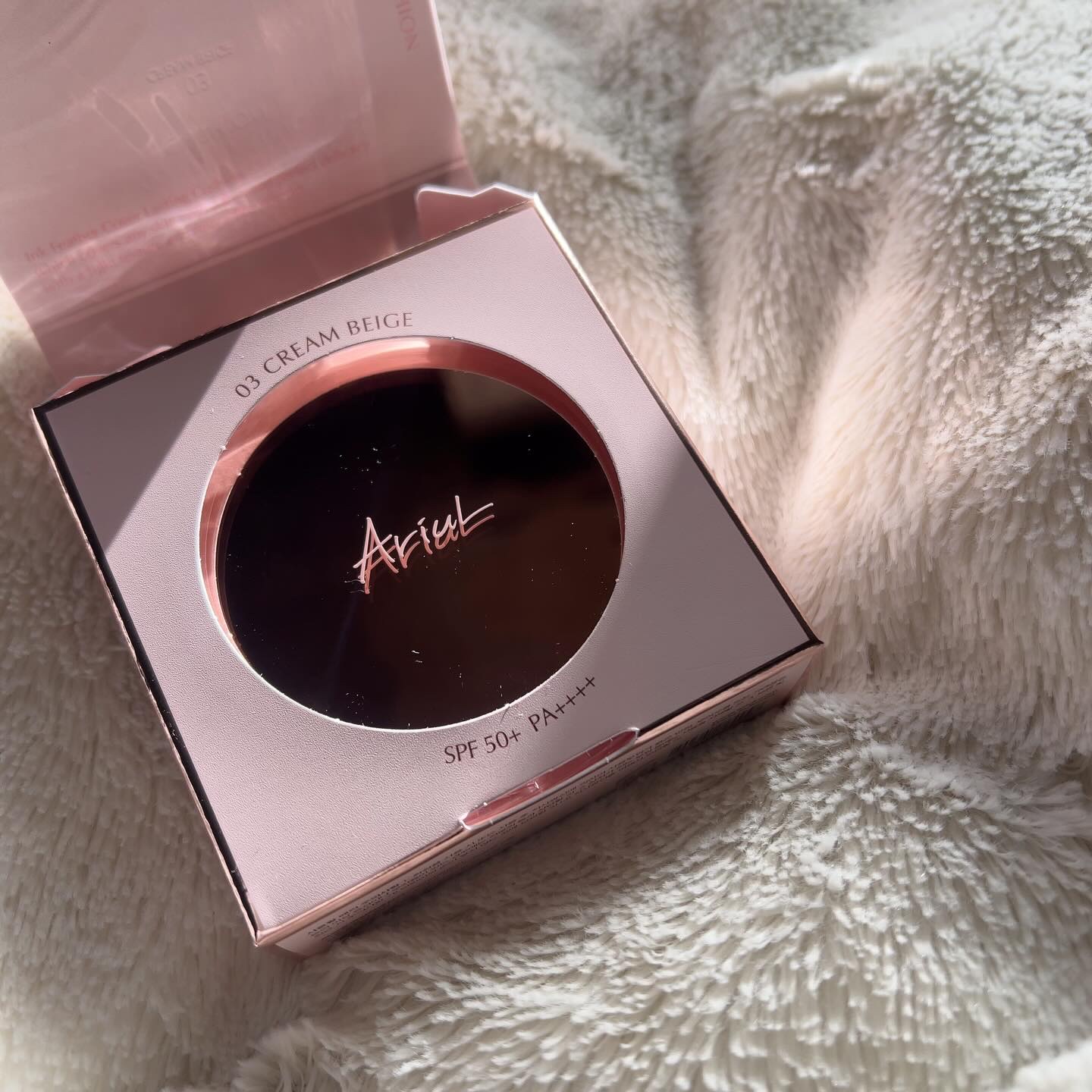 アリウル インクフェザーカバーラスティングクッション/Ariul/クッションファンデーションを使ったクチコミ（2枚目）