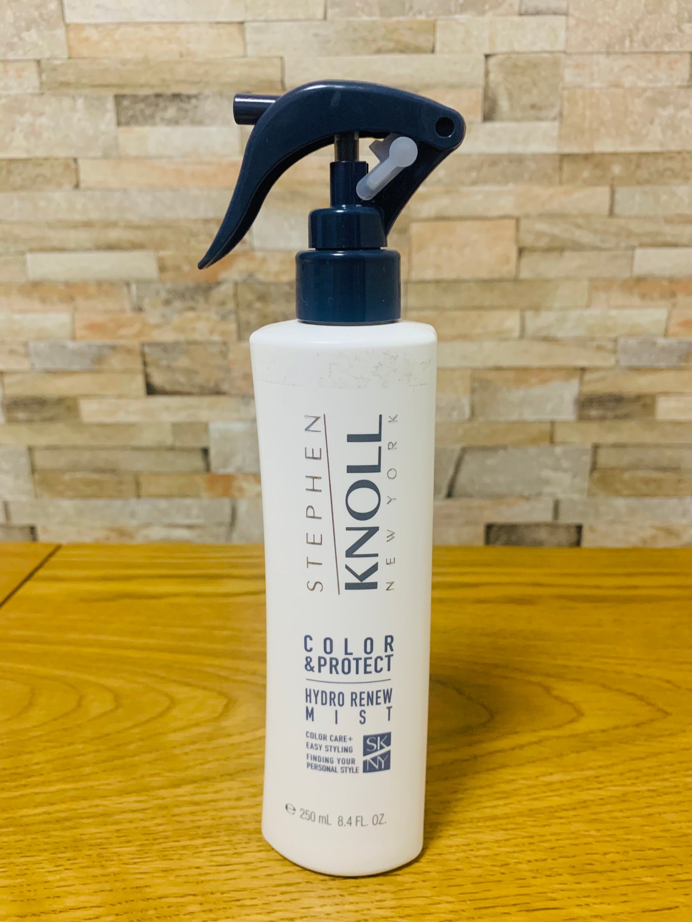 スティーブンノル ハイドロリニュー ミスト カラープロテクト A/スティーブンノル ニューヨーク/プレスタイリング・寝ぐせ直しを使ったクチコミ(1枚目)