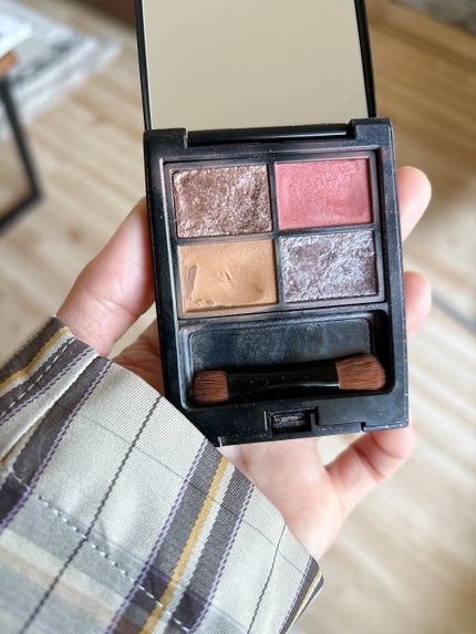 ミネラルクラッシィシャドー/エトヴォス/アイシャドウパレットを使ったクチコミ(1枚目)