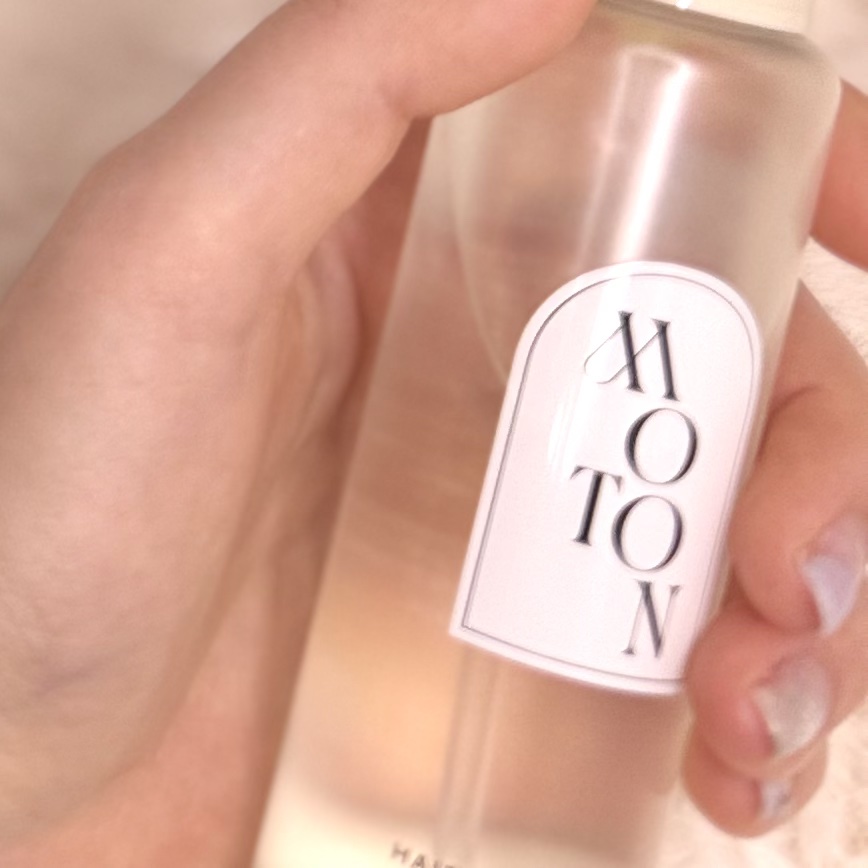 JILL STUART ジルスチュアート　ホワイトフローラル　フレグランスグロススプレーのクチコミ「💐香りで“褒められ率”UPしてる3つ、正直まとめるね♡

最近ね、友達にも家族にも「今日めっち.....」（3枚目）