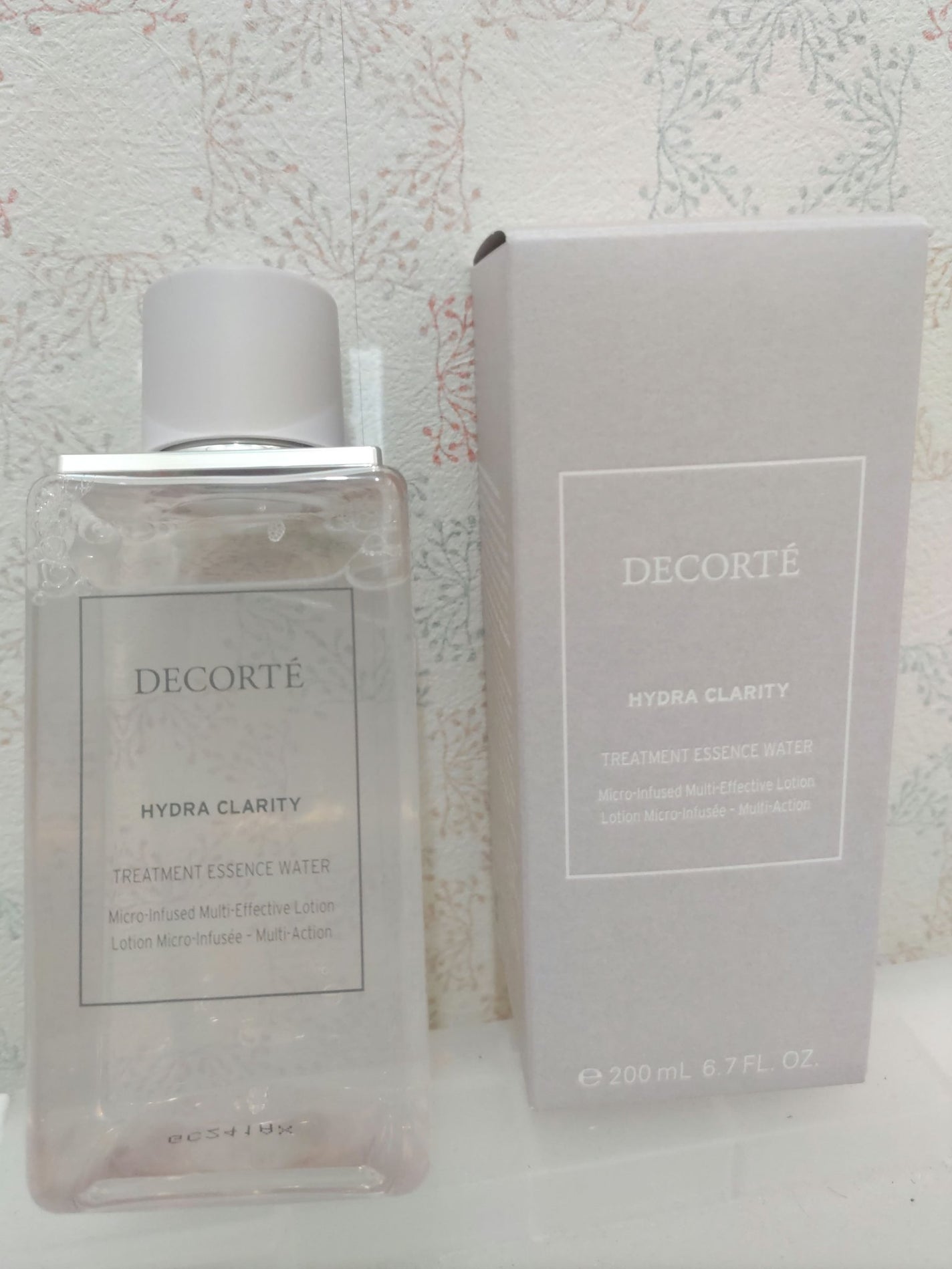 イドラクラリティ 薬用 トリートメント エッセンス ウォーター/DECORTÉ/化粧水を使ったクチコミ(1枚目)