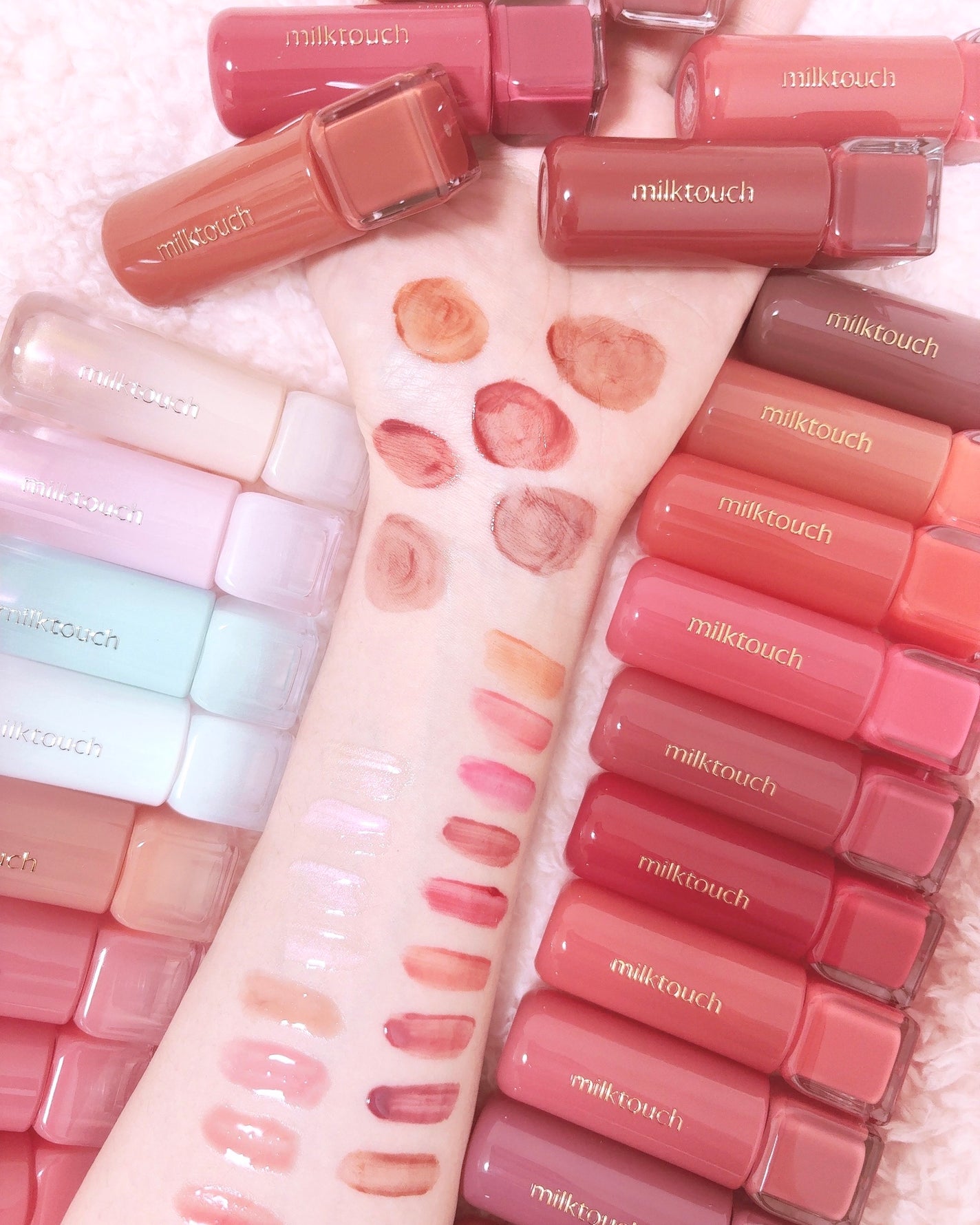 すろーむ on LIPS 「ミルクタッチのバズリップたち…可愛すぎて新色のショコラムード6..」(1枚目)