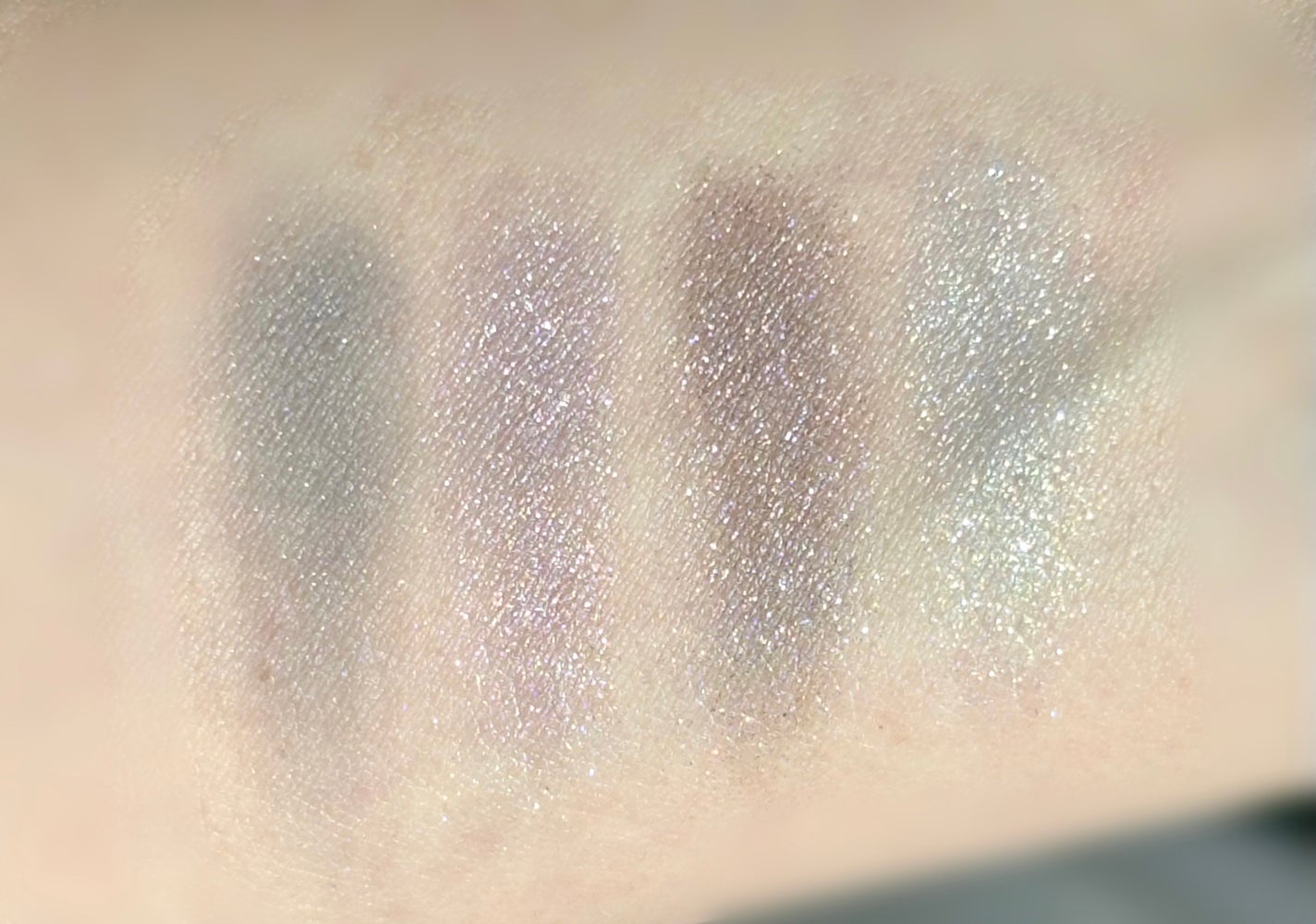 レ キャトル オンブル/CHANEL/アイシャドウパレットを使ったクチコミ(5枚目)