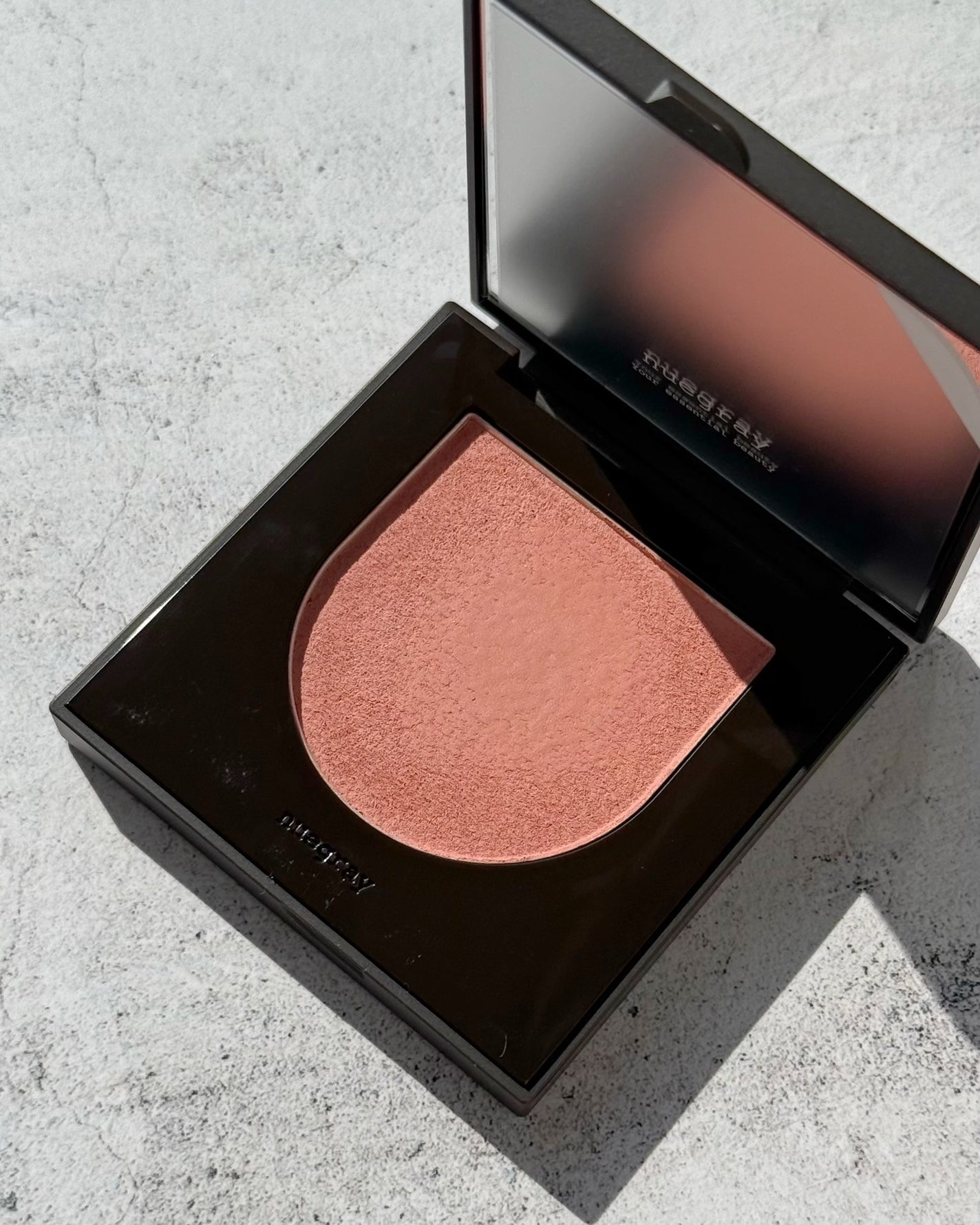 スウェイチークブラッシャー/nuegray/ジェル・クリームチークを使ったクチコミ(2枚目)