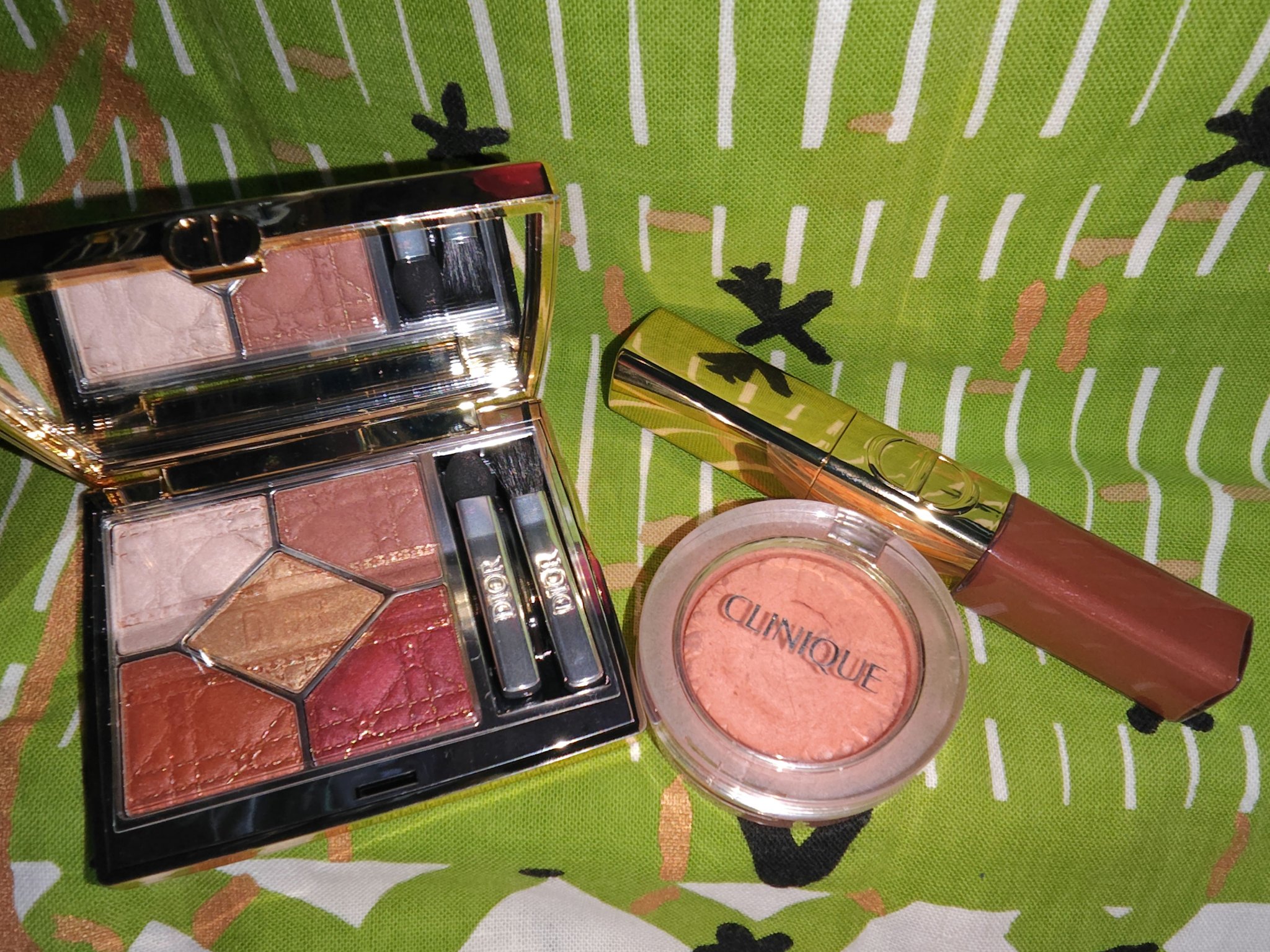 ディオールショウ サンク クルール（ホリデーコレクション 2025 限定品）/Dior/アイシャドウを使ったクチコミ（1枚目）