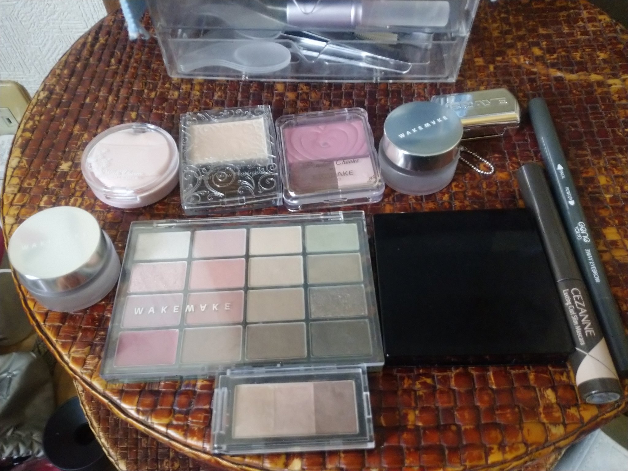 ウォーターグロウコーティングバーム/wakemake/クリーム・エマルジョンファンデーションを使ったクチコミ（2枚目）