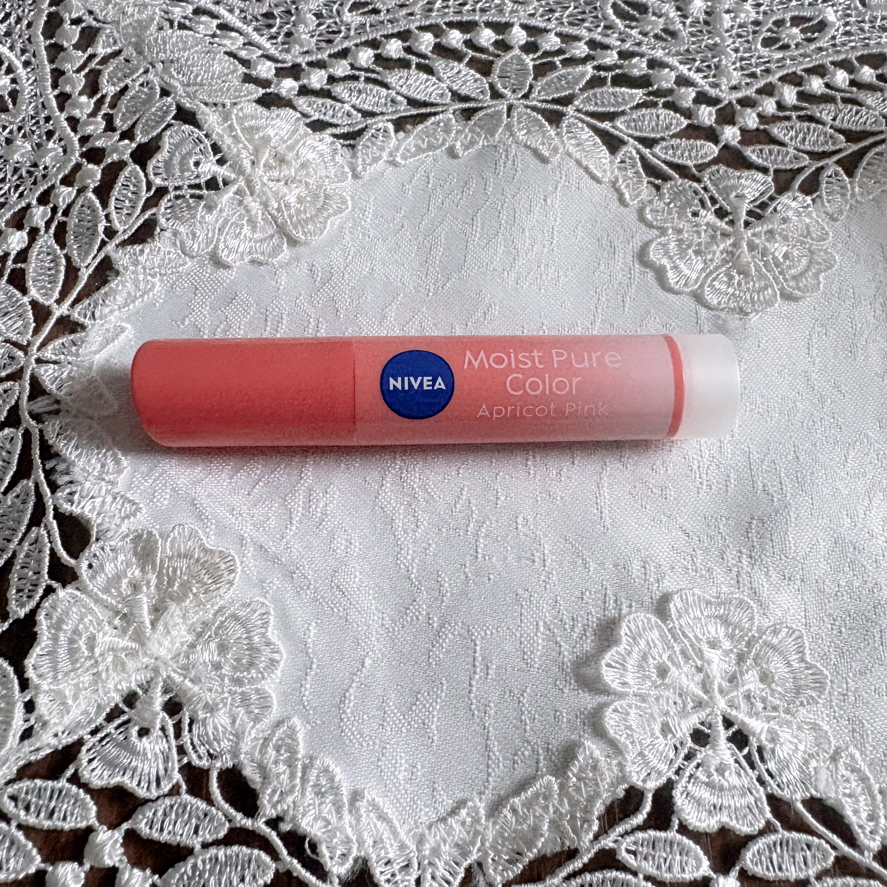 モイストピュアカラーリップ/ニベア/リップクリームを使ったクチコミ（2枚目）
