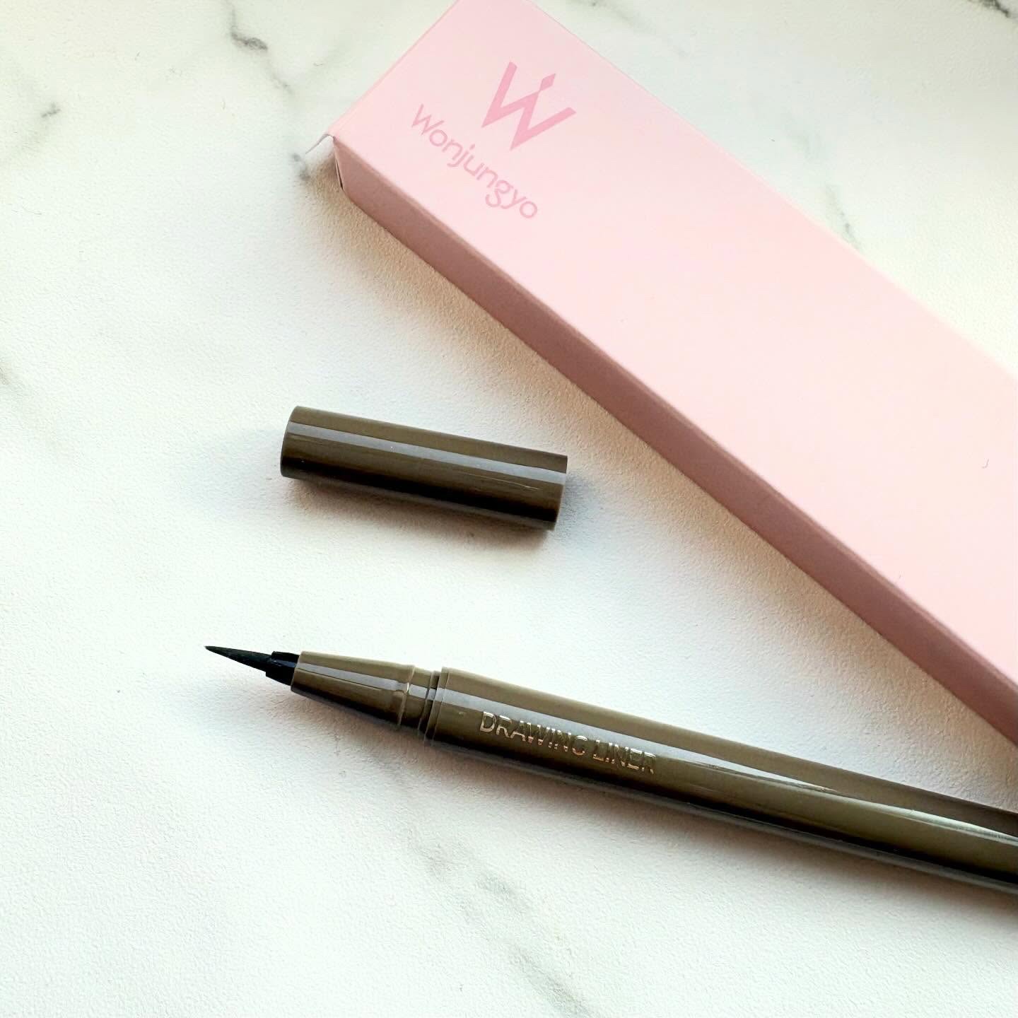 ウォンジョンヨ ドローイングライナー/Wonjungyo/リキッドアイライナーを使ったクチコミ（1枚目）